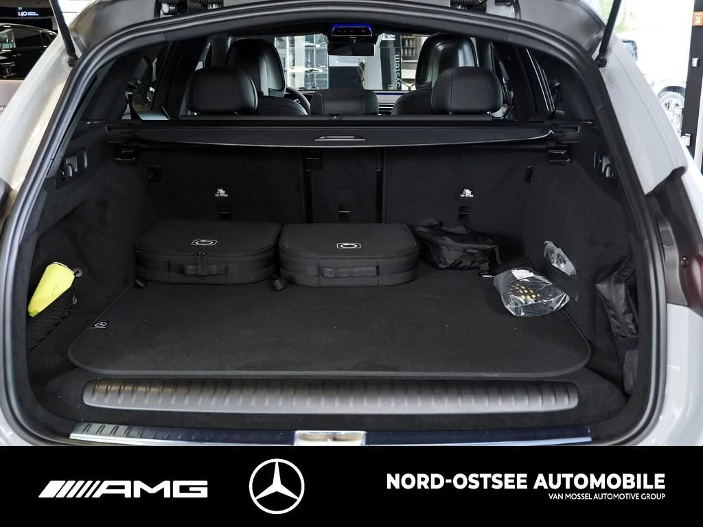 Mercedes-Benz E-Klasse 300 de 4M T AMG NIGHT AHK 20Z DIGITAL-LIGHT AMG Line