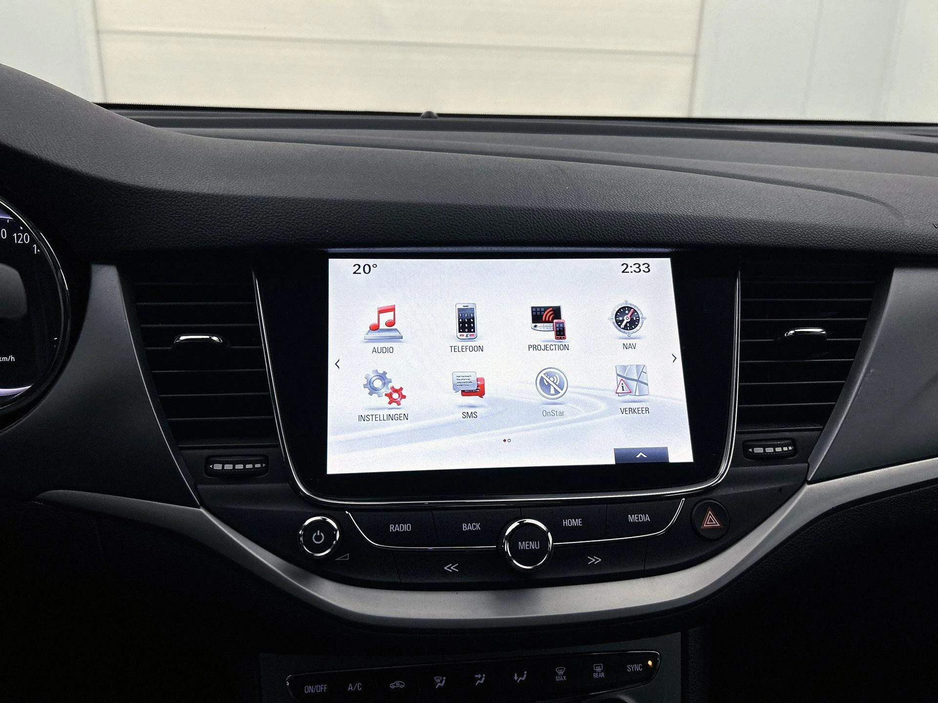Opel-Astra-image-23