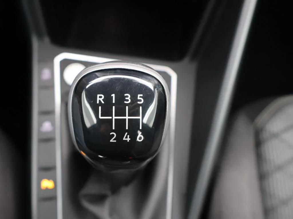 Volkswagen-Taigo-image-21