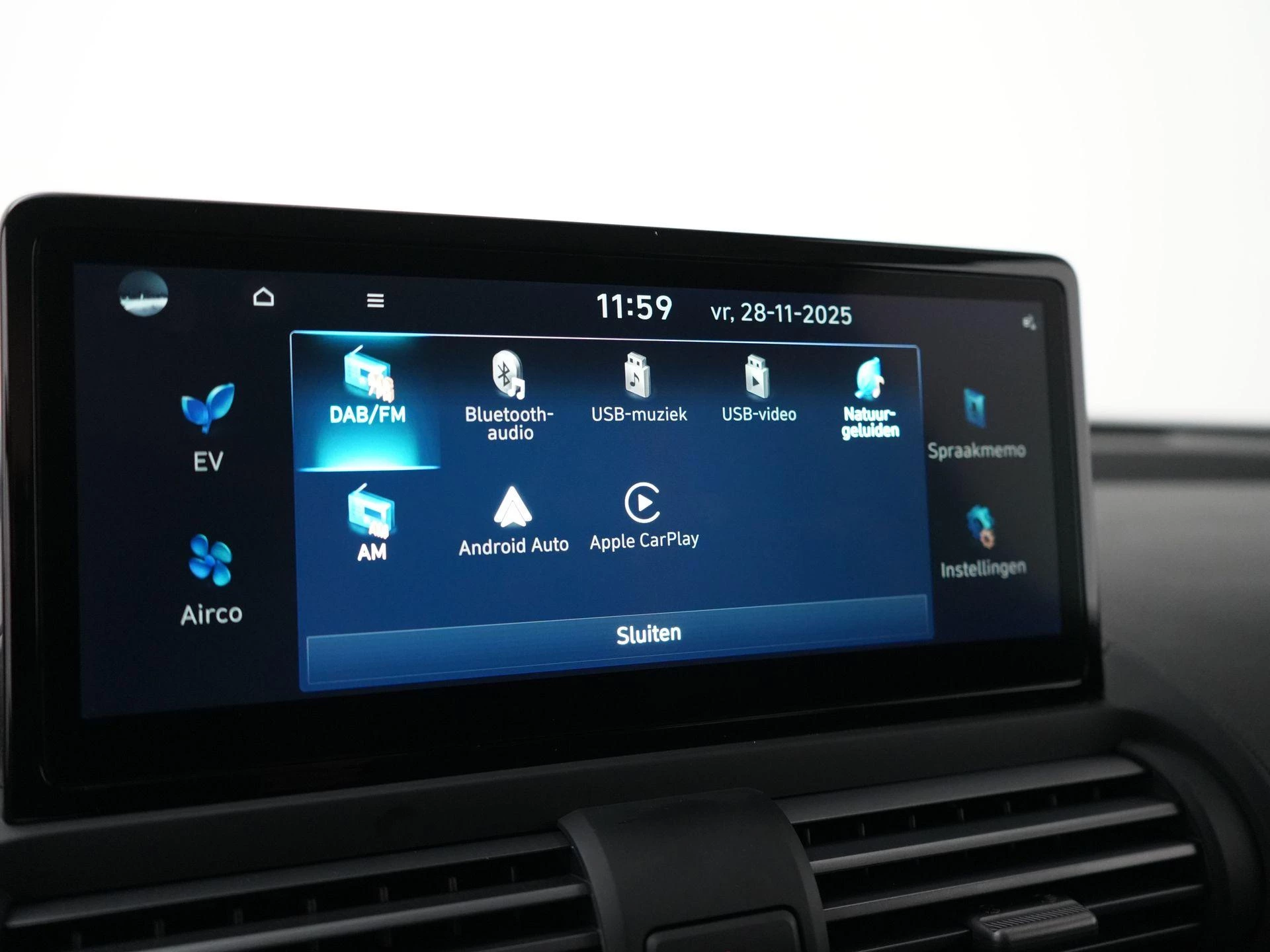 Hyundai-Inster-image-25