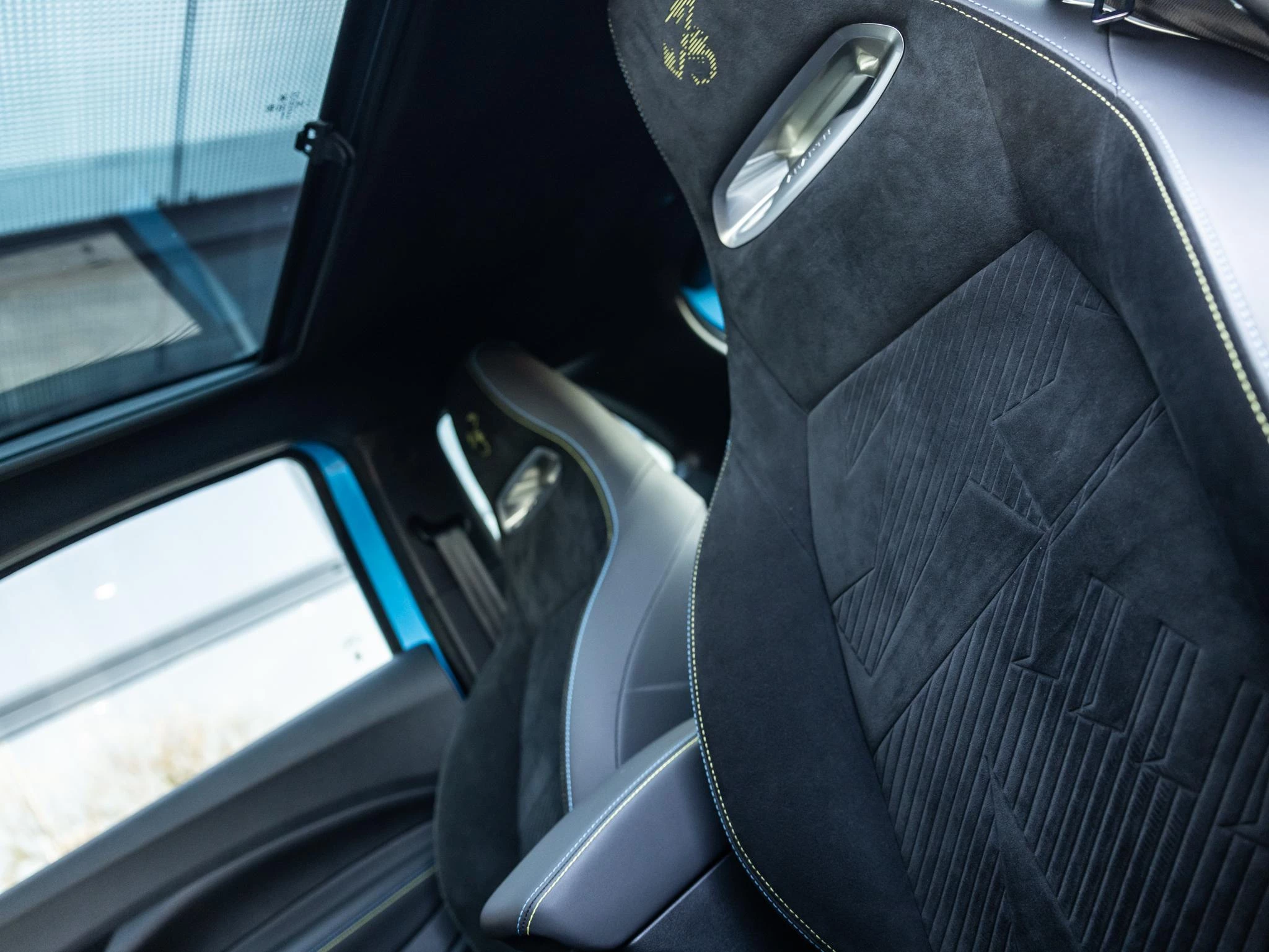 Abarth-500e-image-26