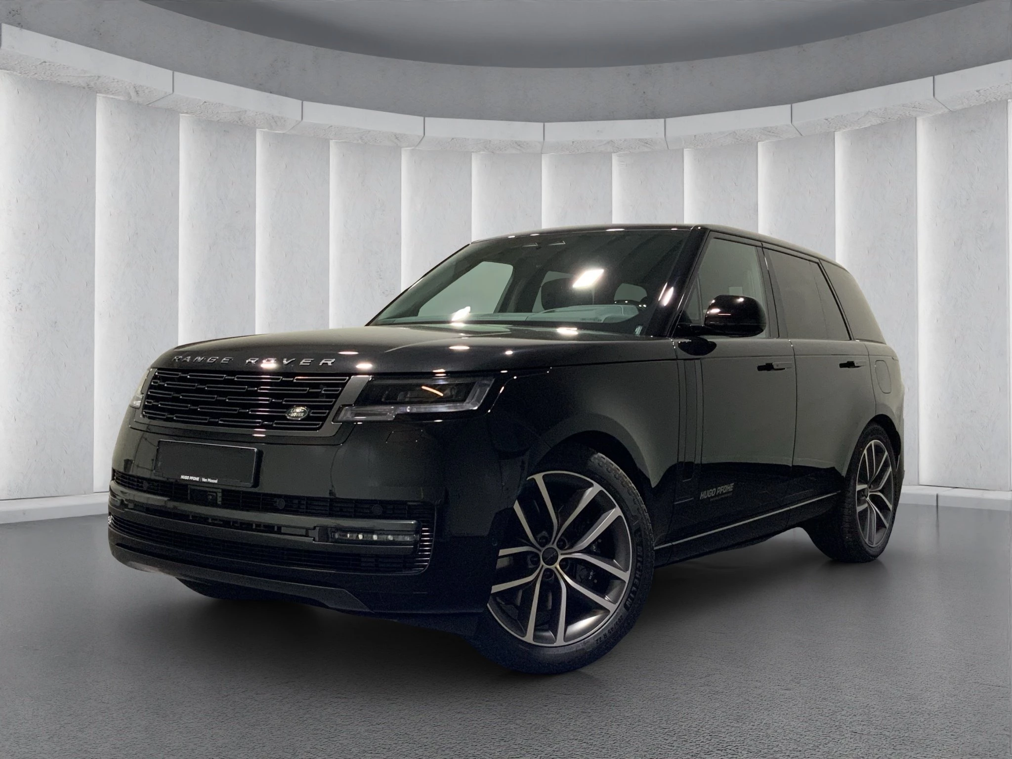 Land Rover-Range Rover-image-0