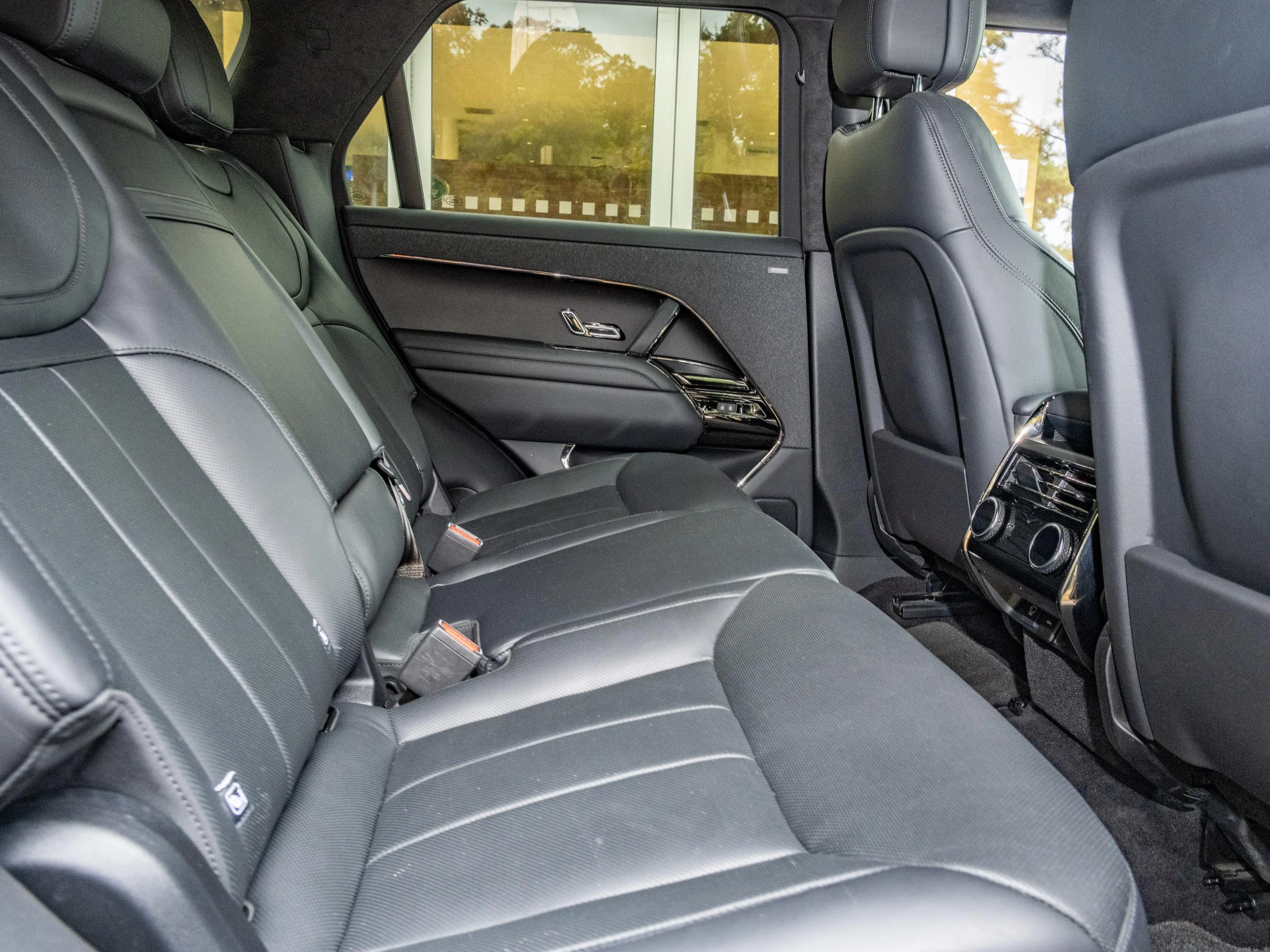 Land Rover-Range Rover Sport-image-14