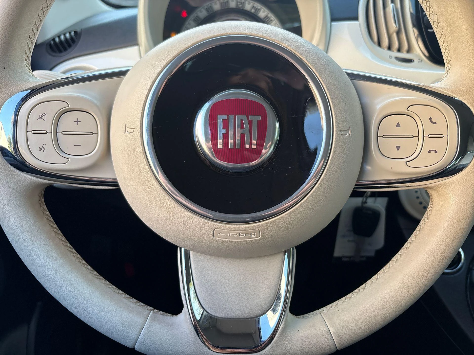 Fiat-500C-image-10