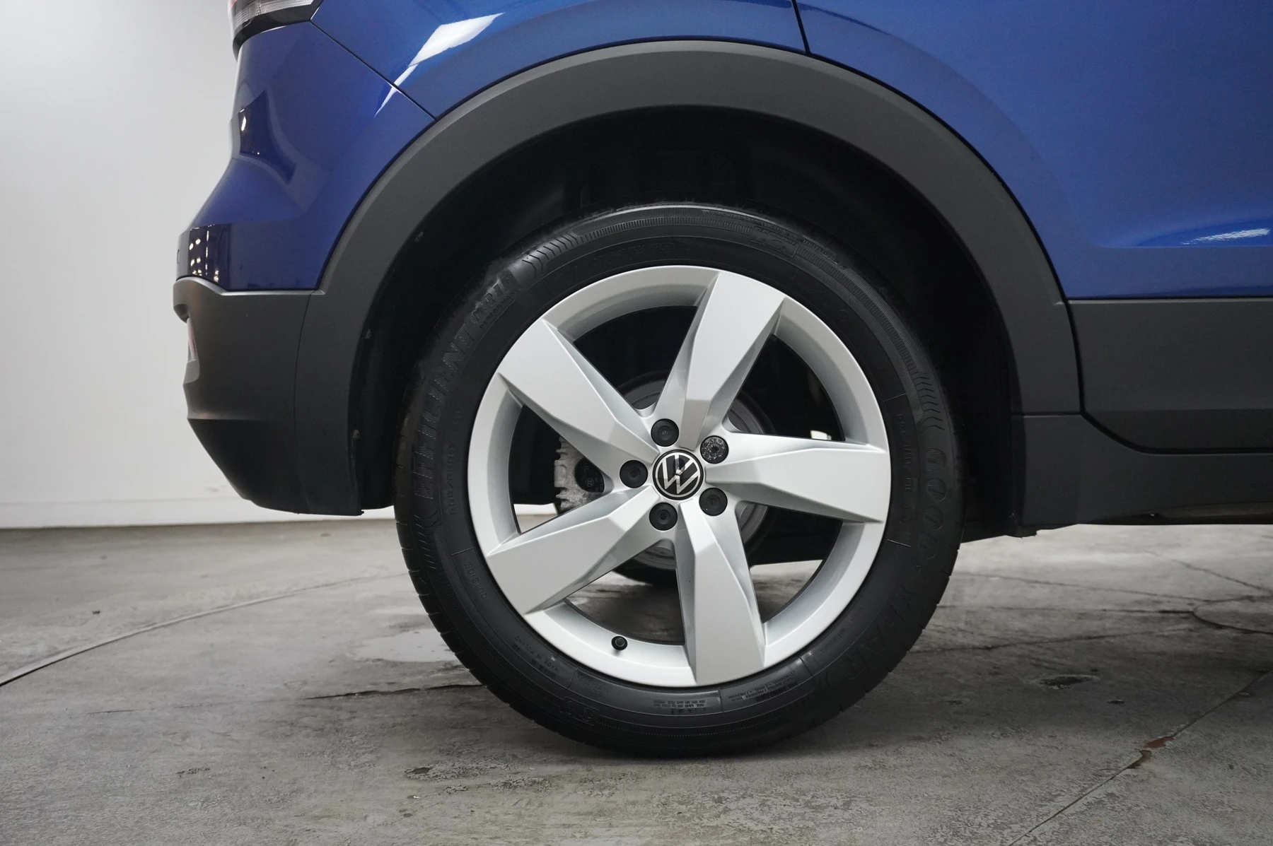 Volkswagen-T-Cross-image-20