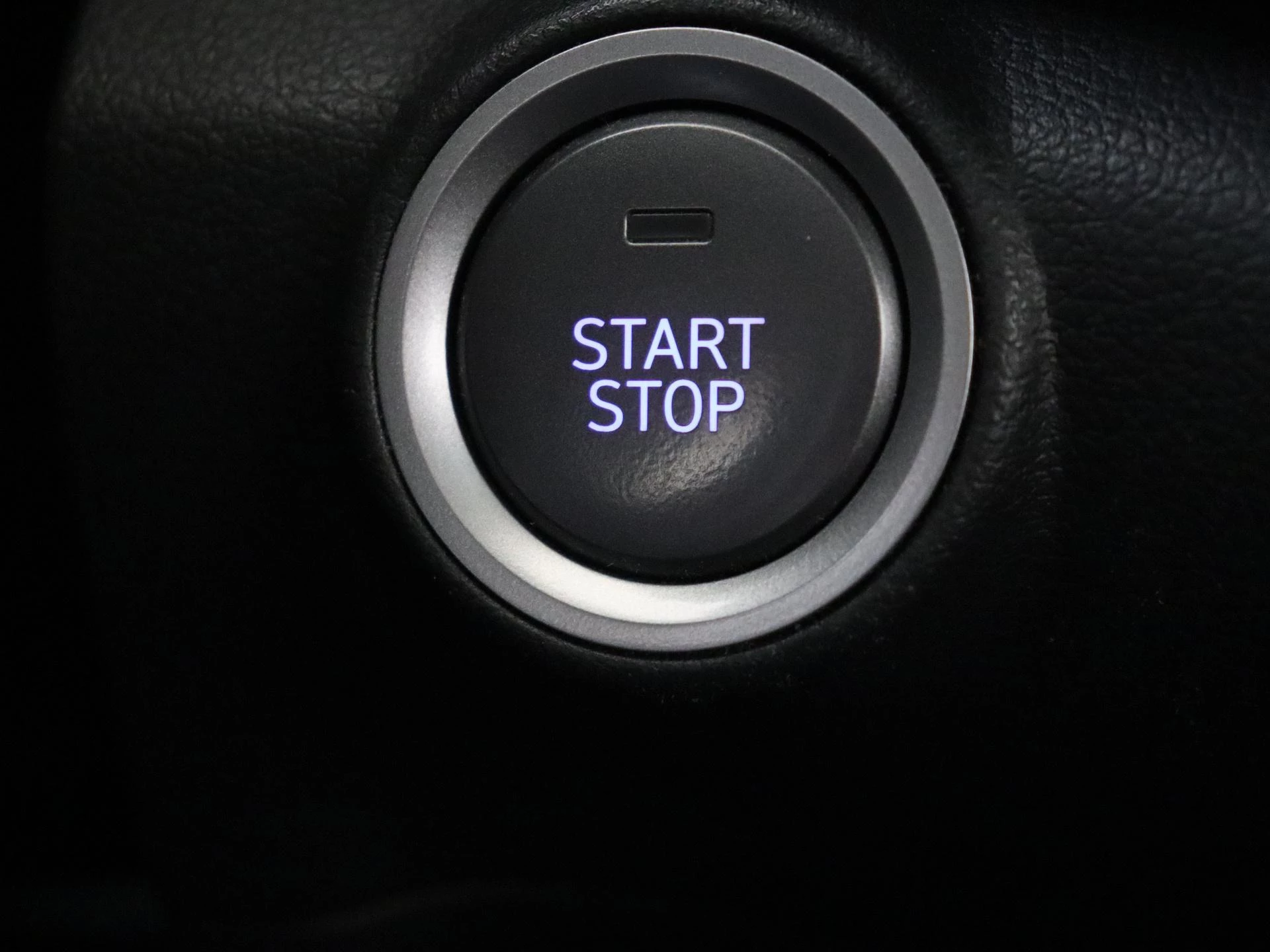 Hyundai-Kona-image-24