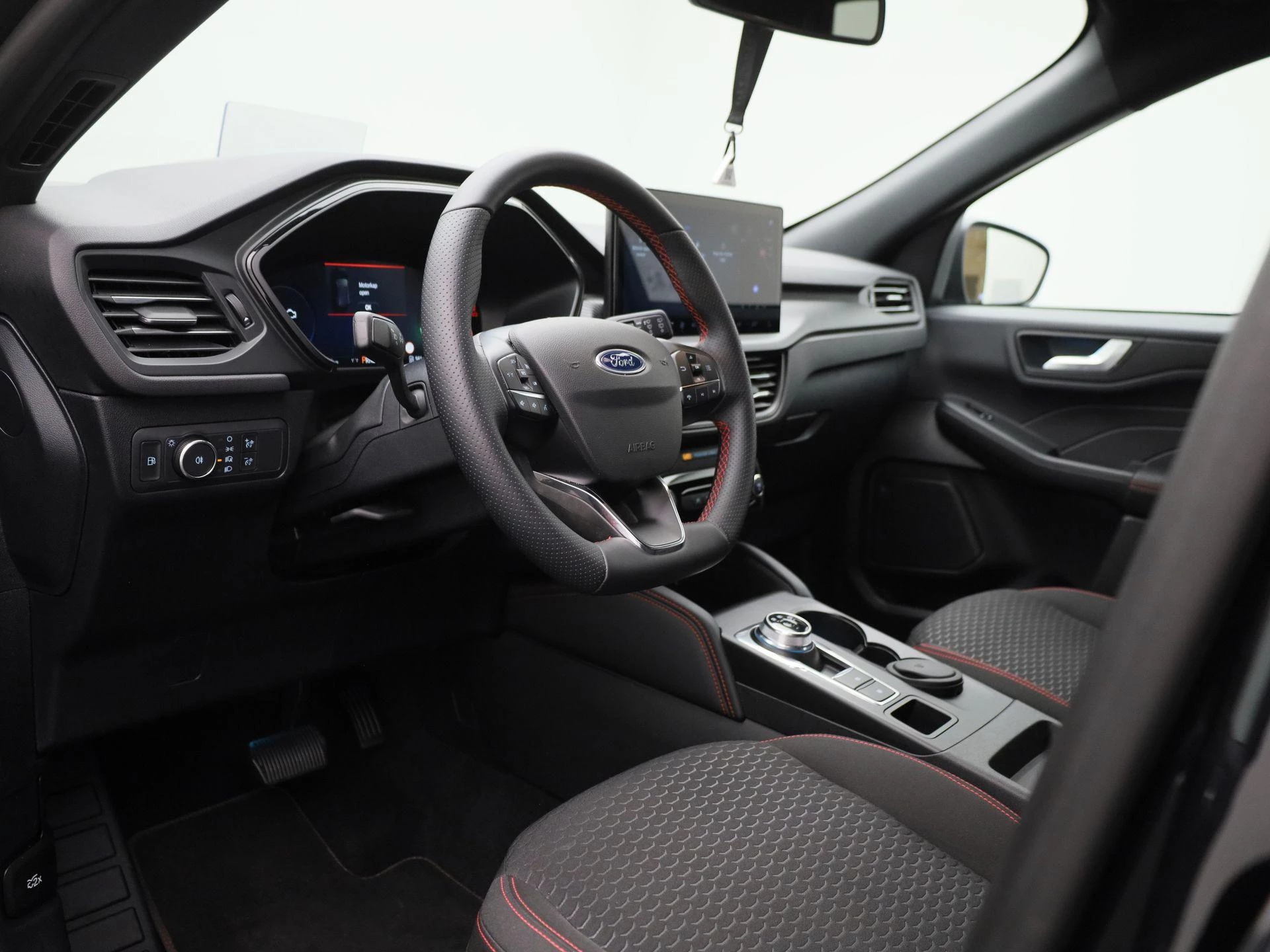 Ford-Kuga-image-28