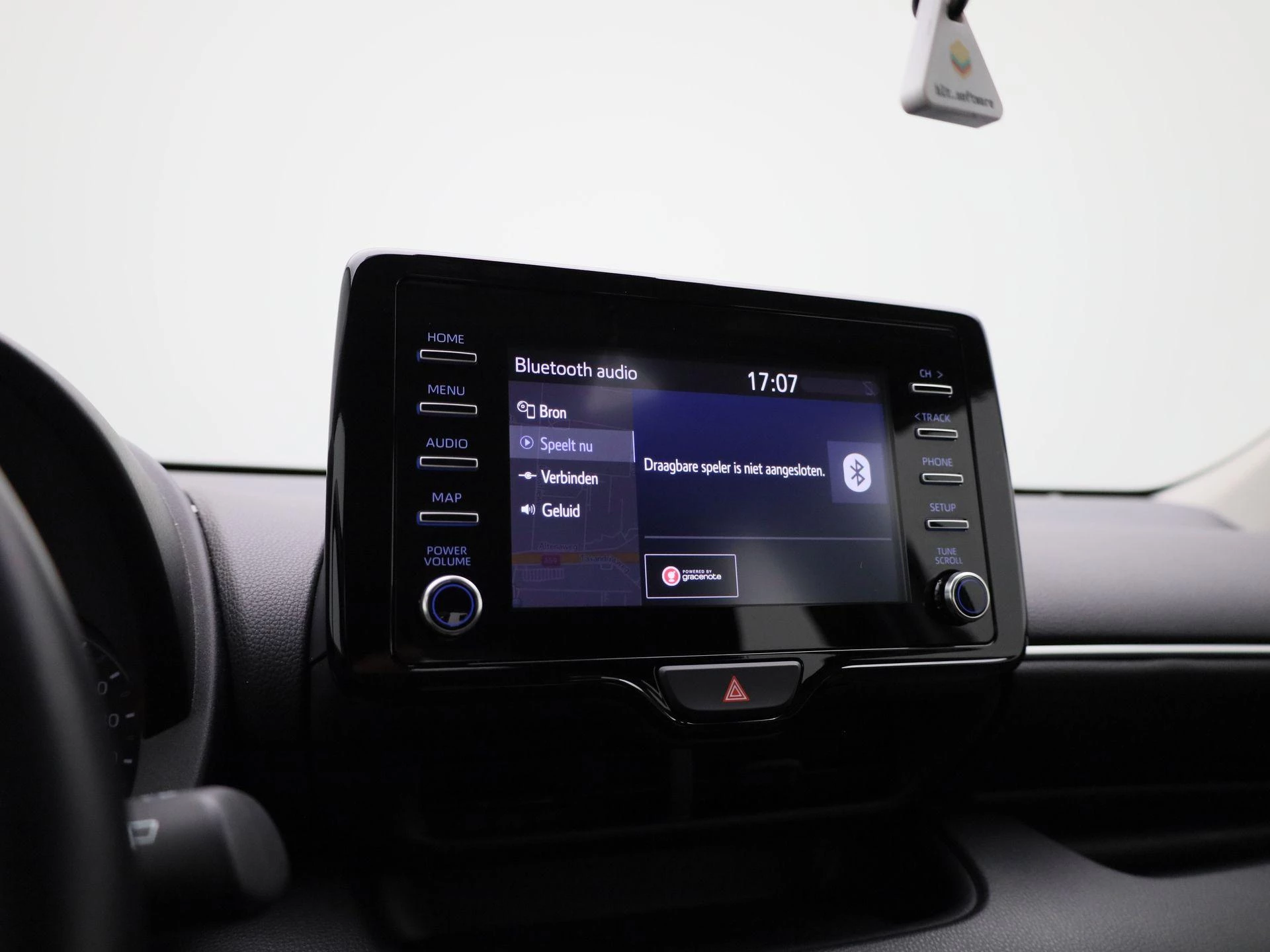 Toyota-Yaris-image-23