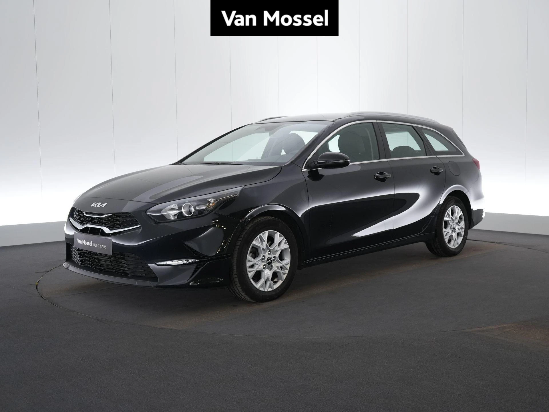 Kia-Ceed Sportswagon-image-0
