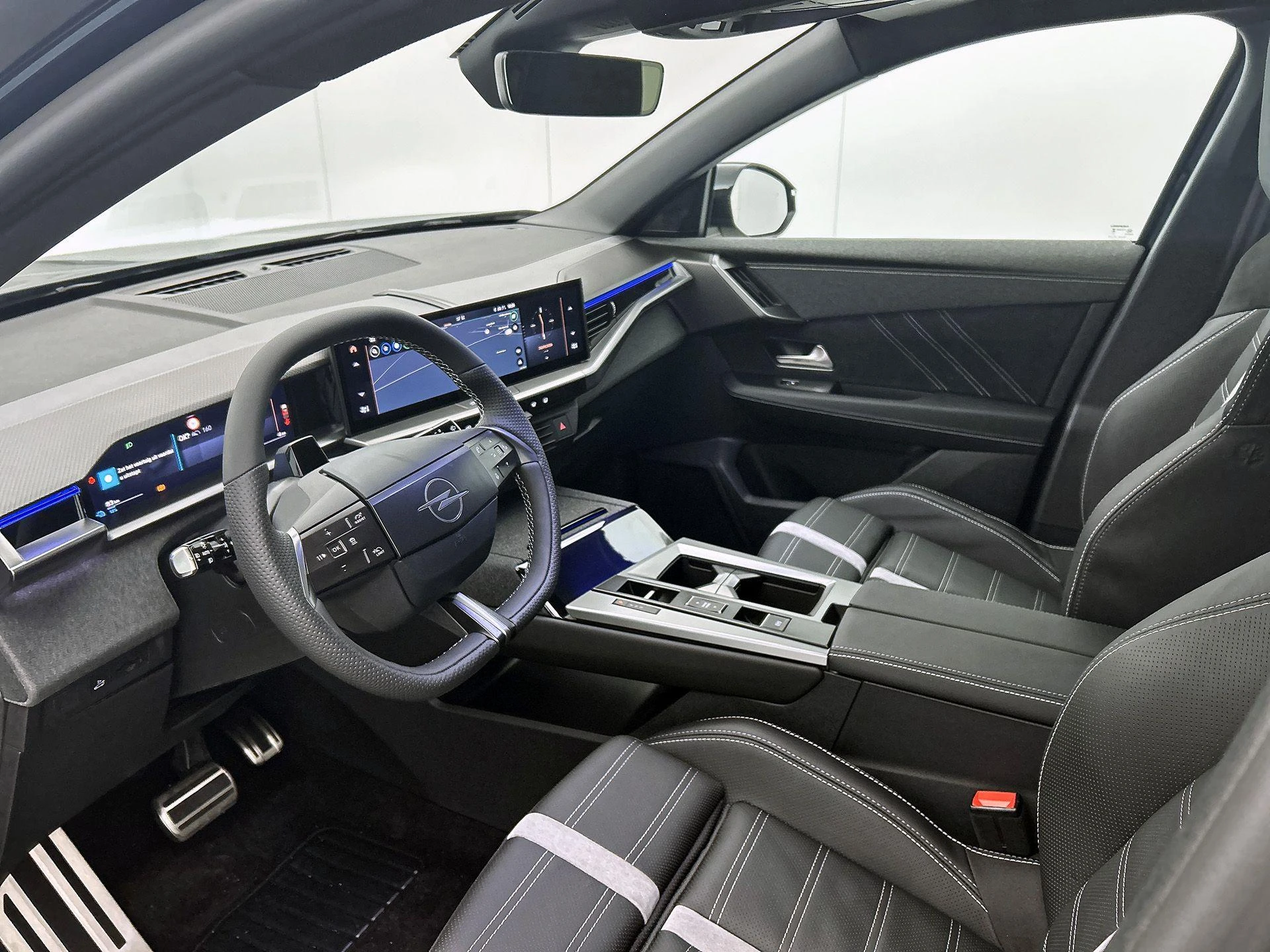 Opel-Grandland-image-25