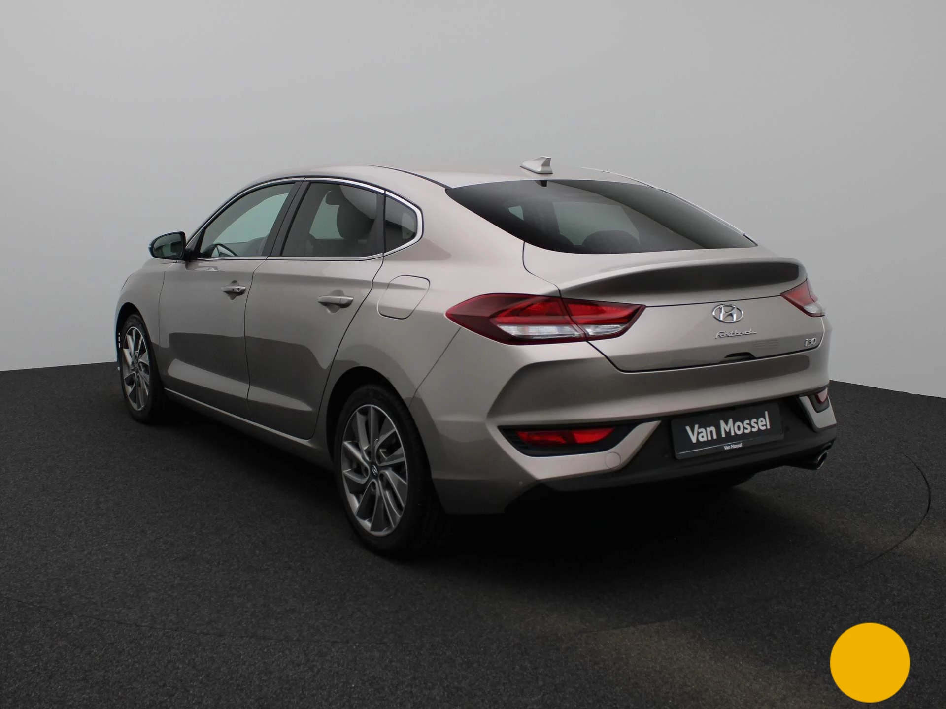 Hyundai-i30-image-1