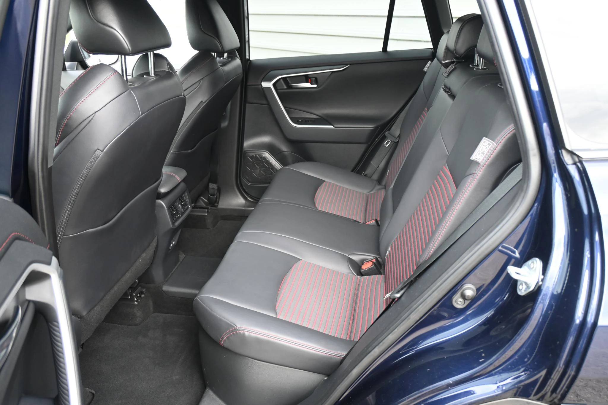 Toyota-RAV4-image-21