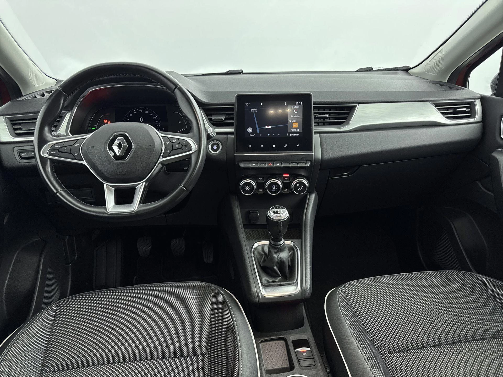 Renault-Captur-image-17