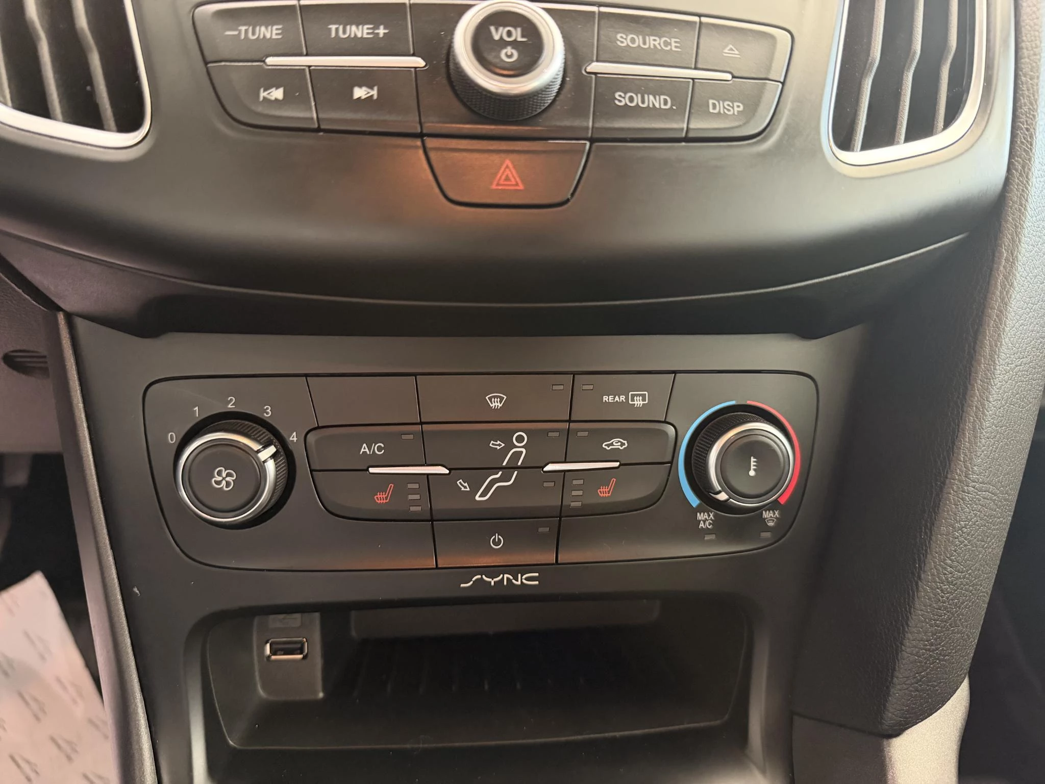 Ford-Focus-image-10