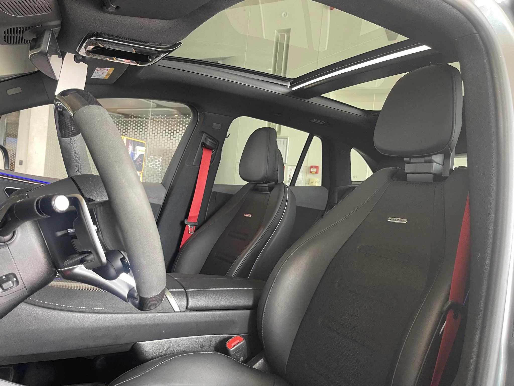 Mercedes-Benz EQE 43 AMG SUV + NAPPA + PANO + BURMESTER + HYPERSCREEN +