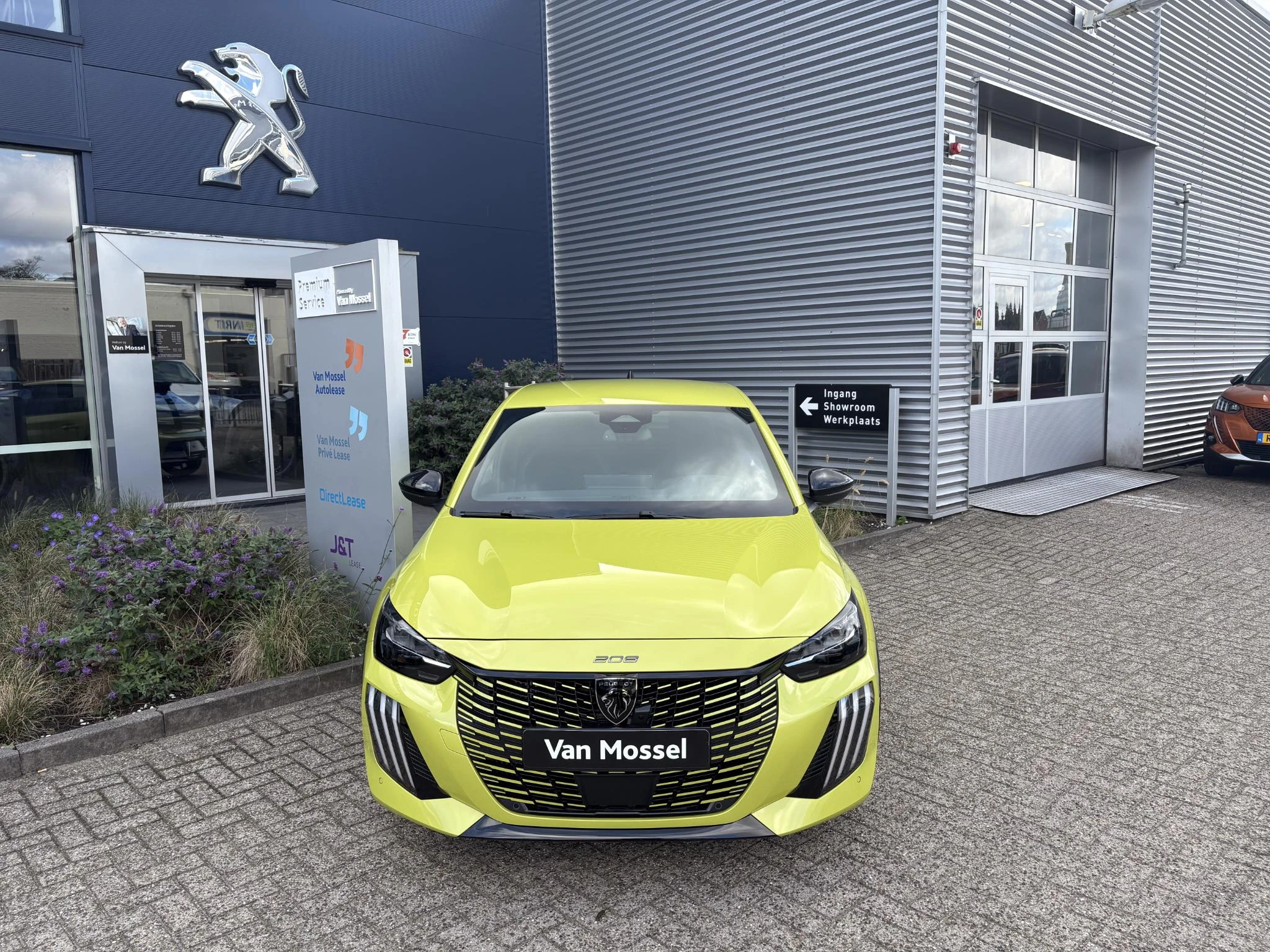 Peugeot-208-image-3