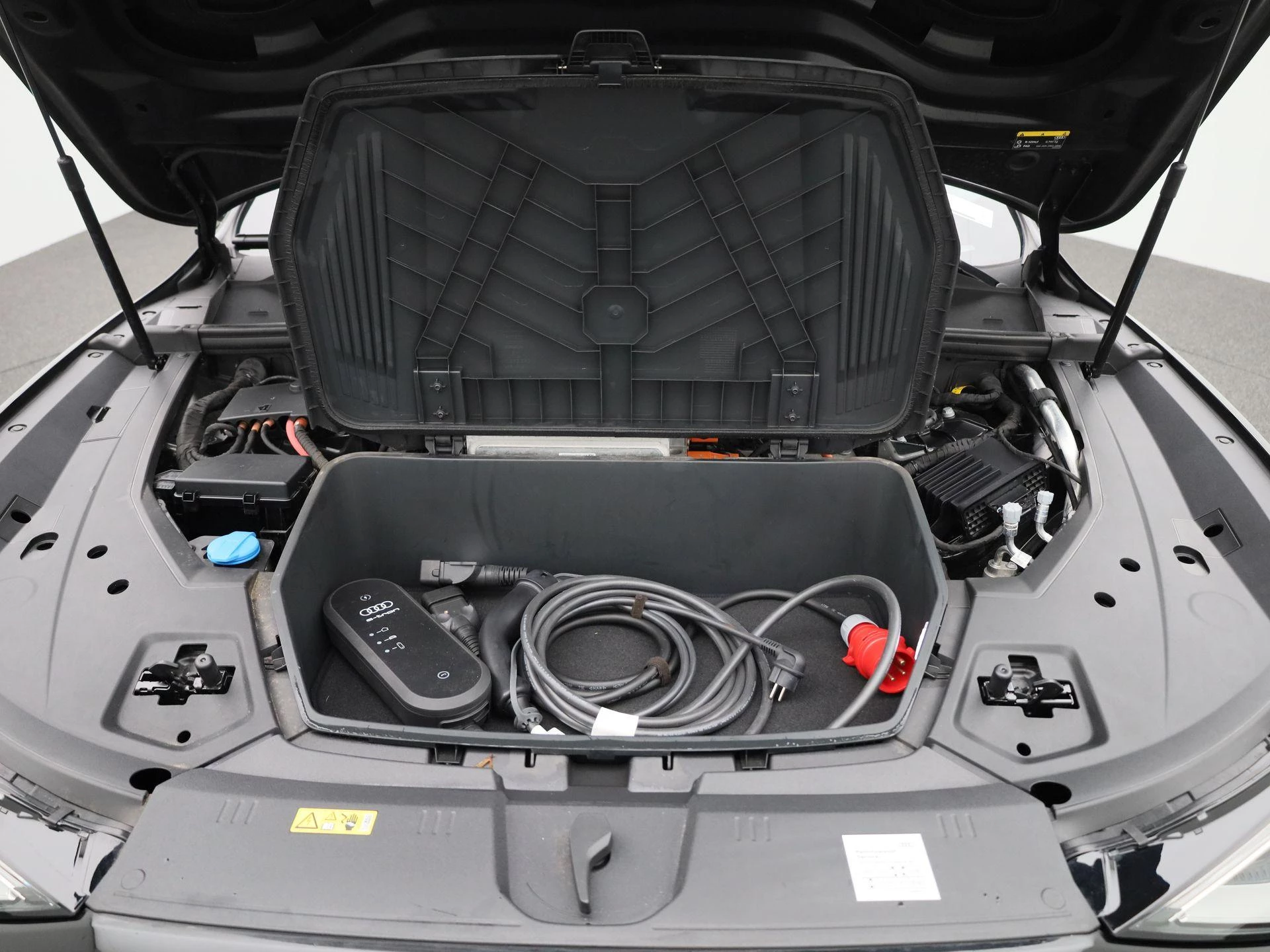 Audi-e-tron-image-47