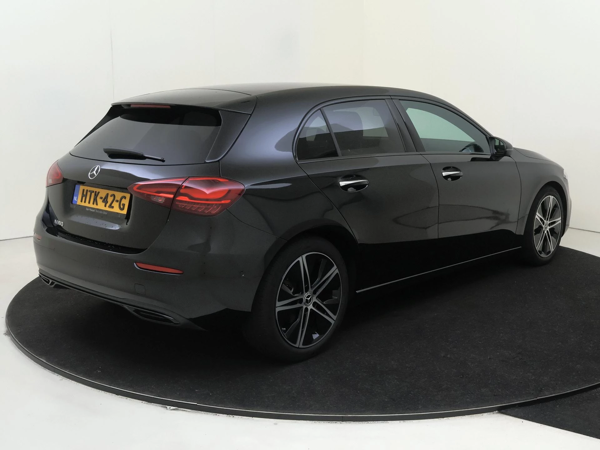 Mercedes-Benz A-Klasse 180 Star Edition Luxury-Line
