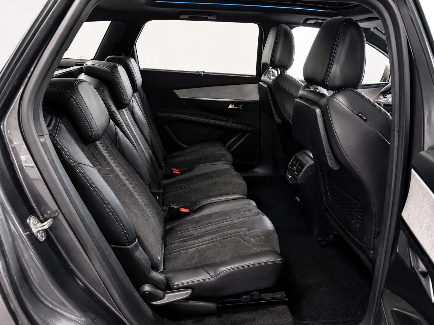 Peugeot-5008-image-13