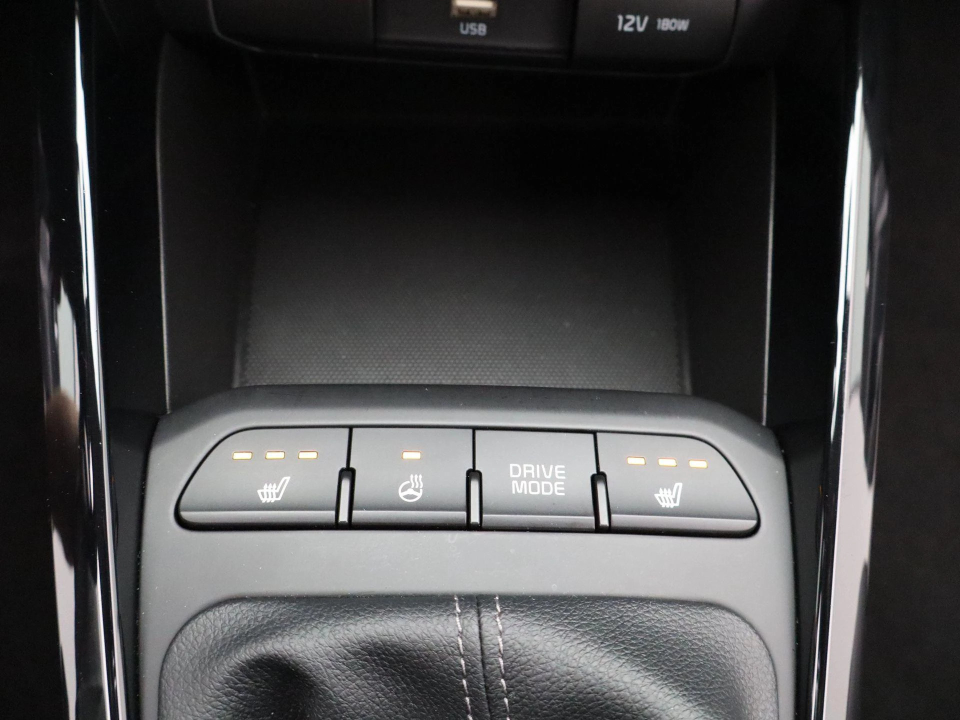 Kia Stonic 1.0 T-GDi MHEV DynamicPlusLine
