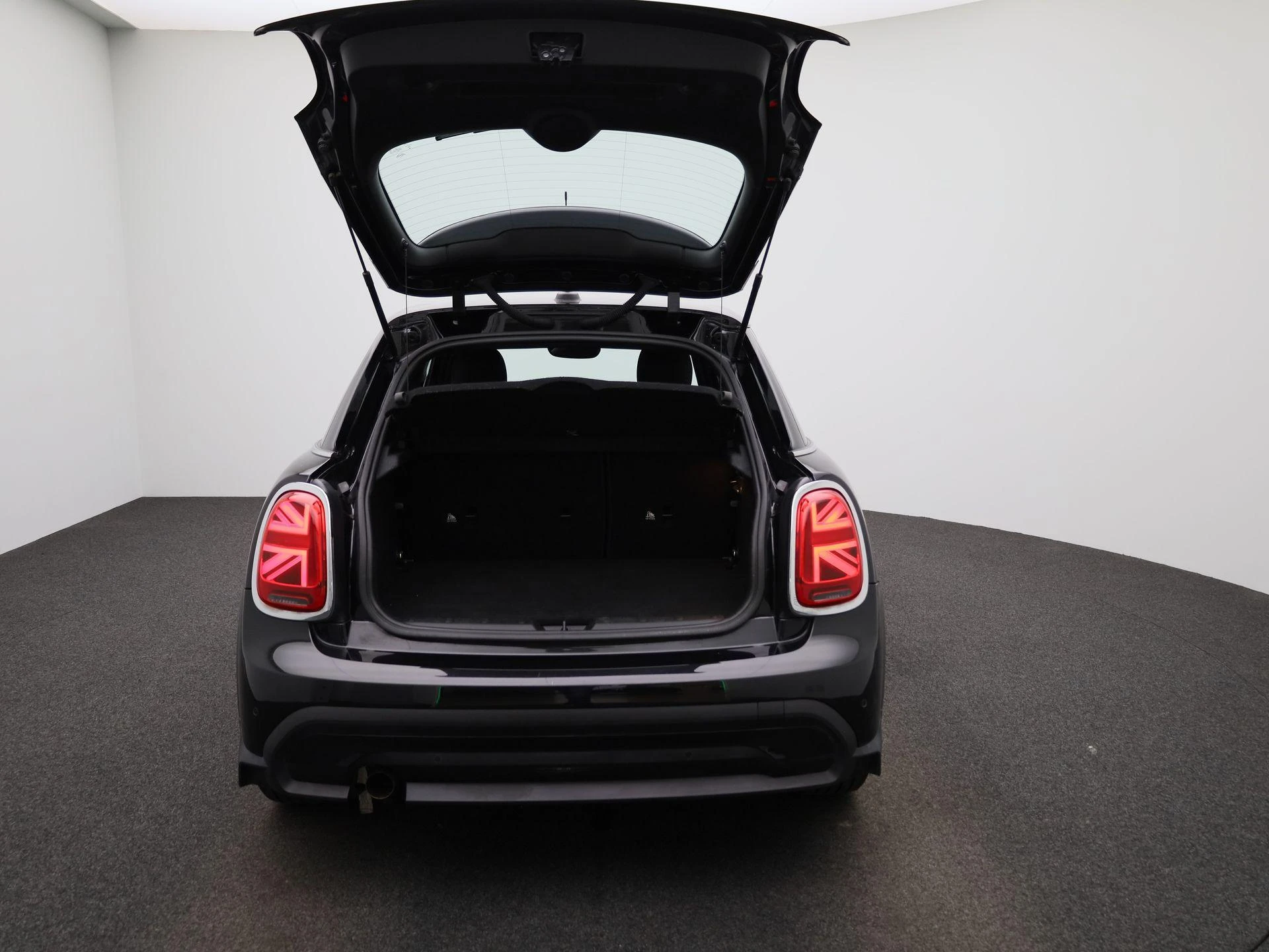 MINI-One-image-10