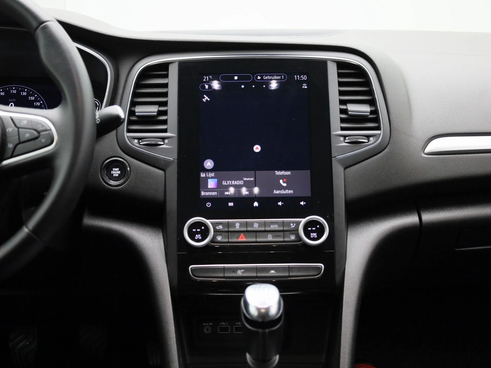 Renault-Mégane Grand Tour-image-7