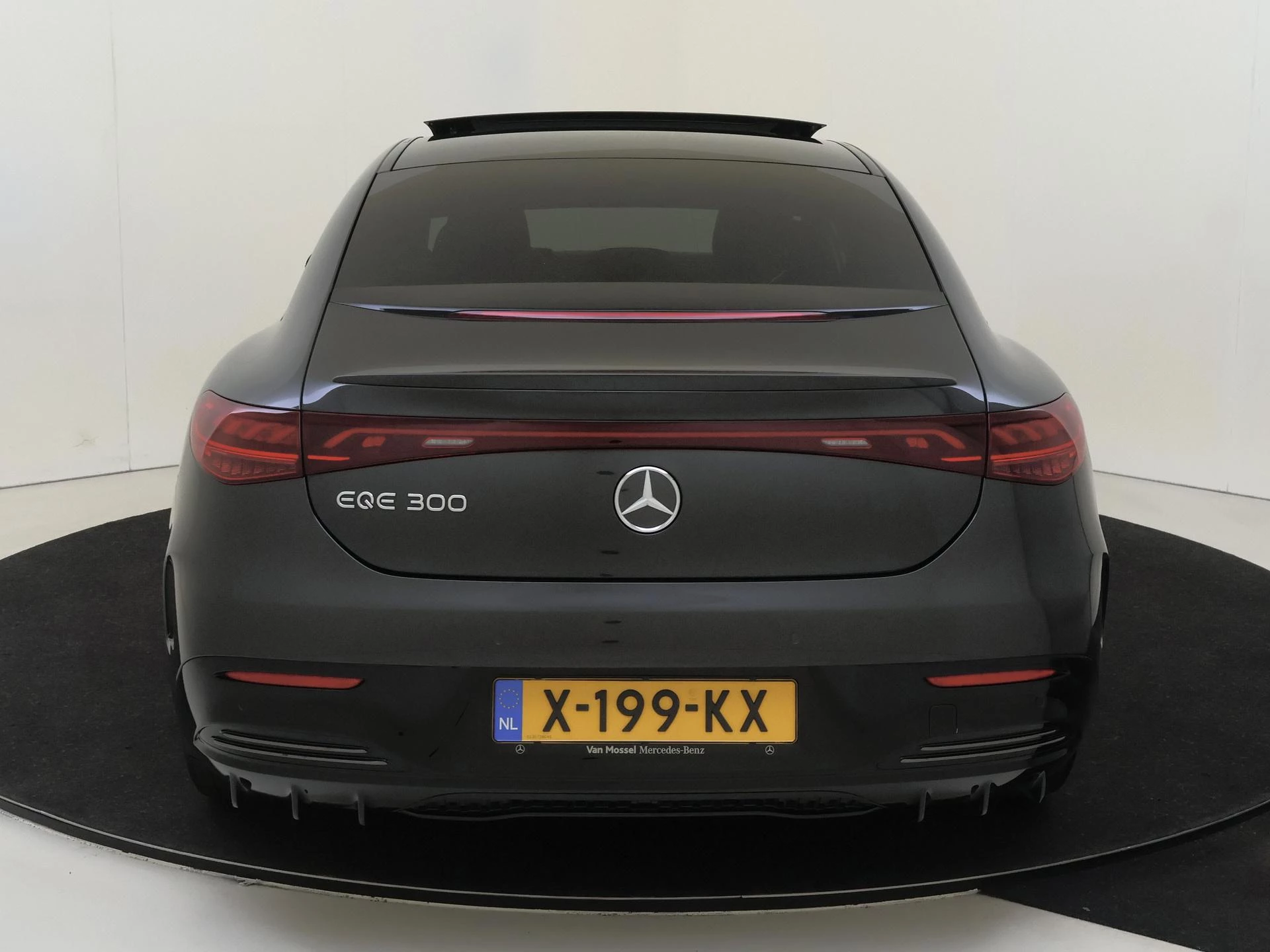Mercedes-Benz EQE 300 AMG Line 89 kWh