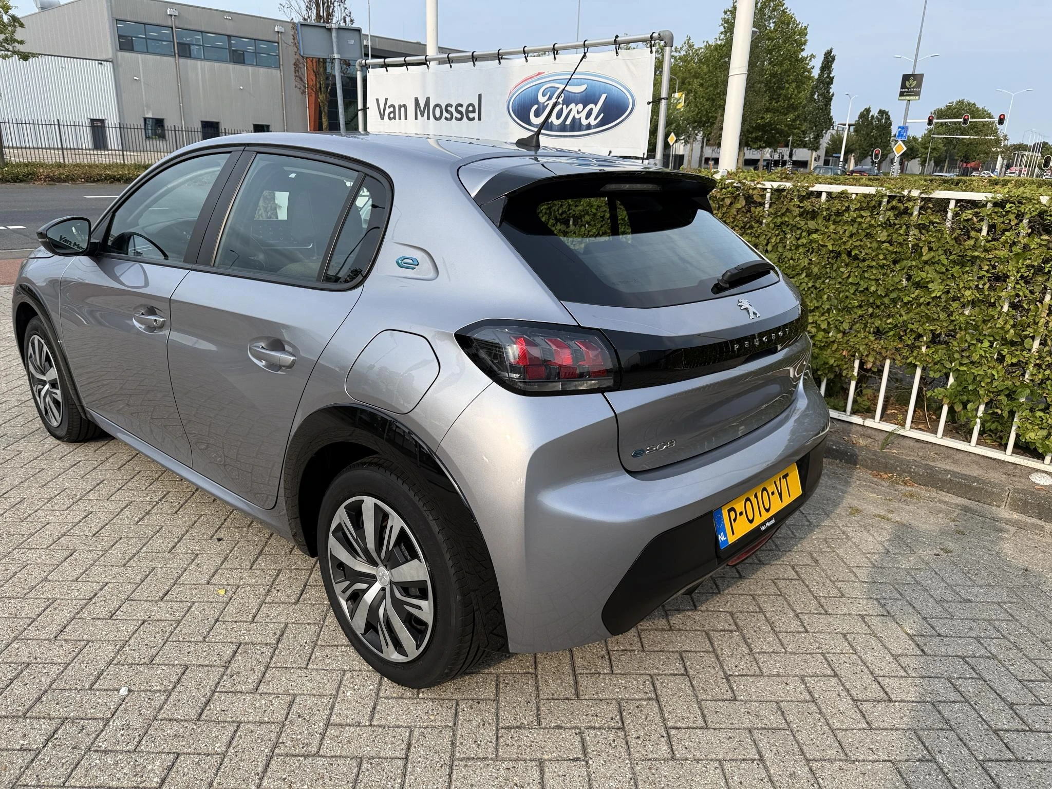 Peugeot e-208 EV Active 50 kWh