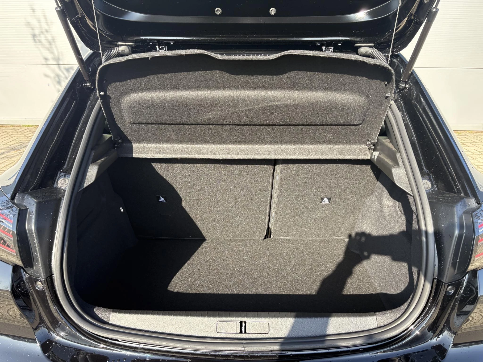 Peugeot-208-image-10