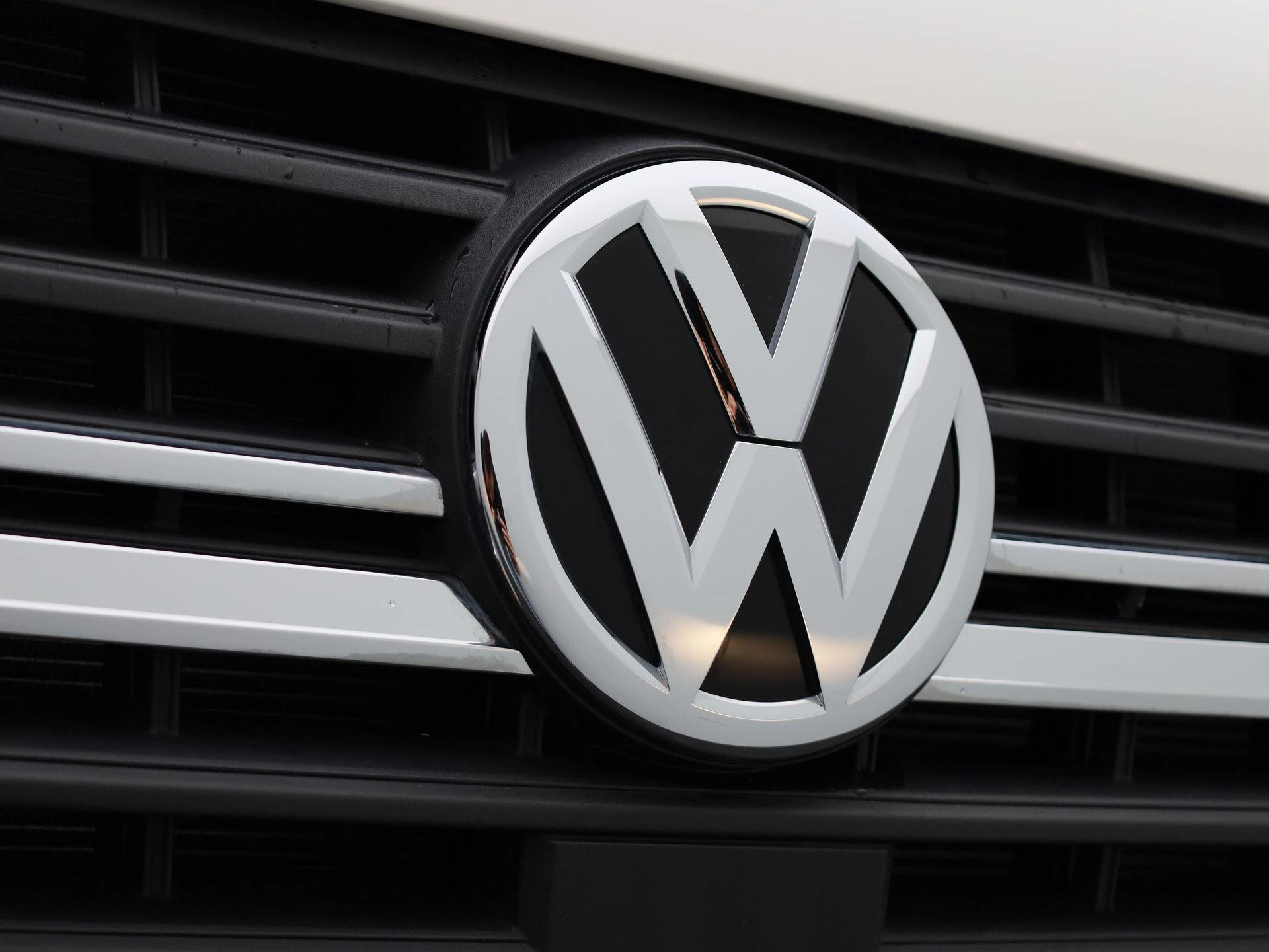 Volkswagen-Transporter-image-33