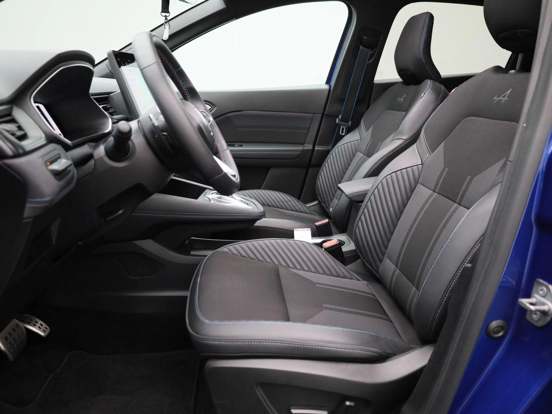 Renault-Captur-image-7