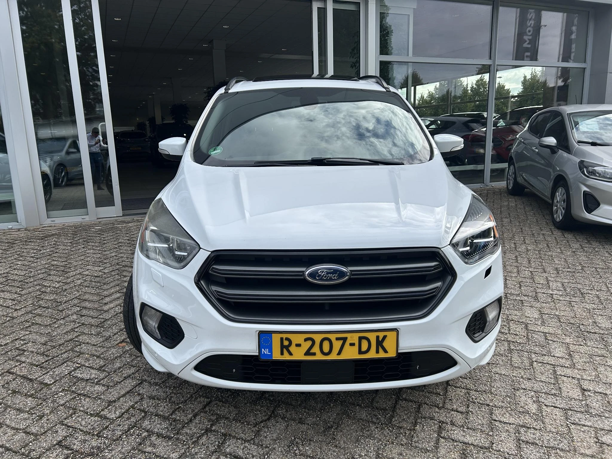 Ford-Kuga-image-7