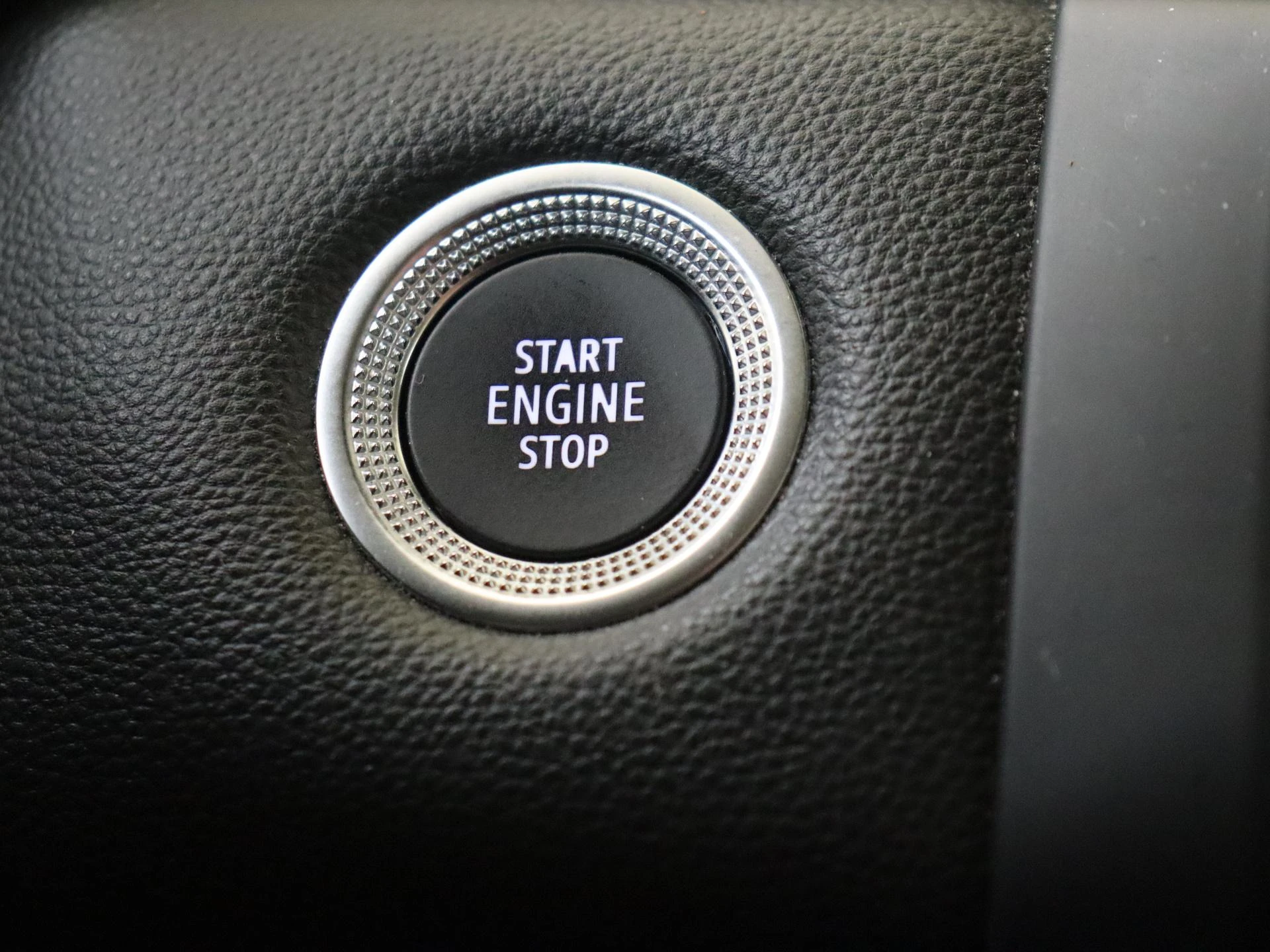 Renault-Captur-image-20