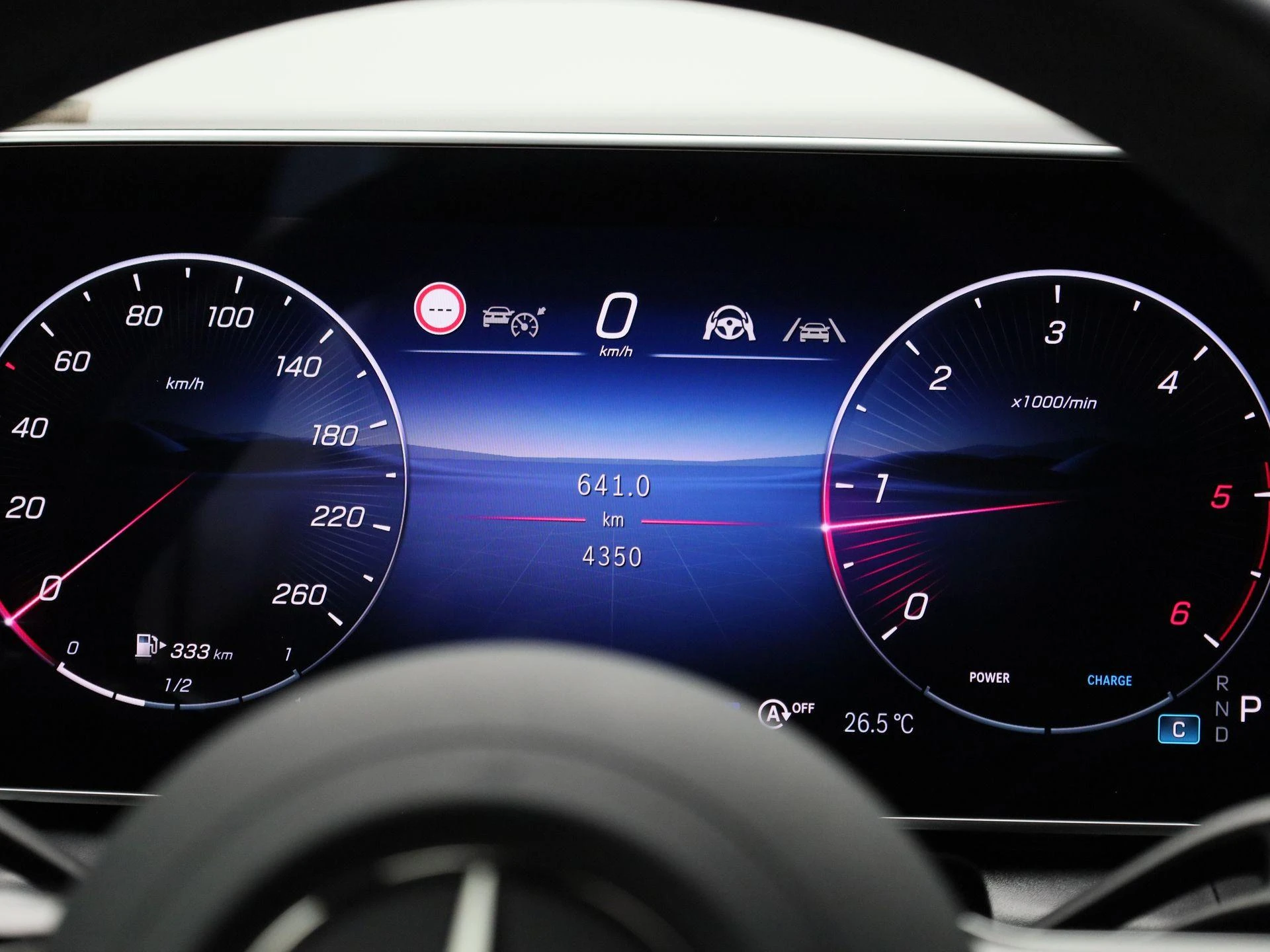 Mercedes-Benz-GLC-image-7