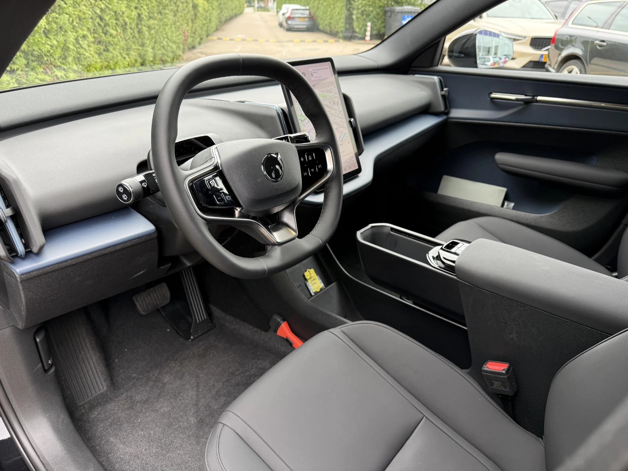 Volvo EX30 Single Motor Essential 51 kWh