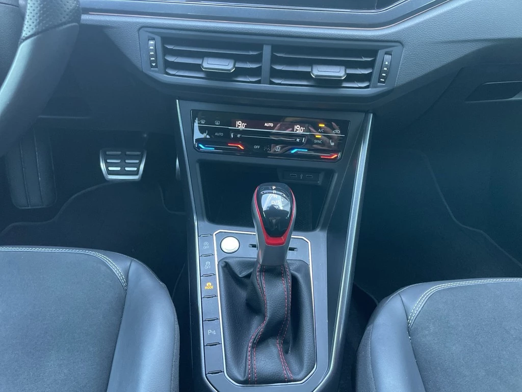 Volkswagen Polo VI 2.0 TSI DSG GTI