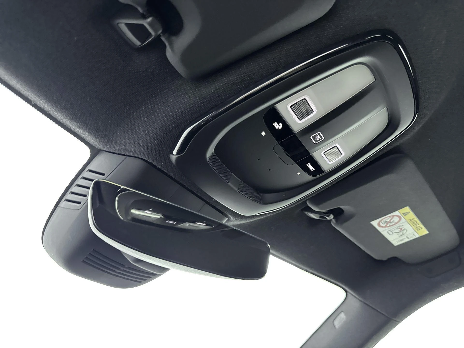 Polestar-2-image-26