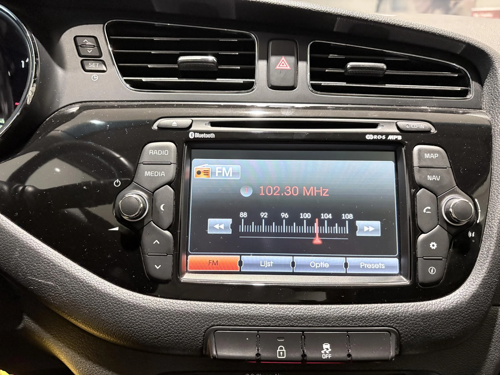 Kia-cee'd-image-21