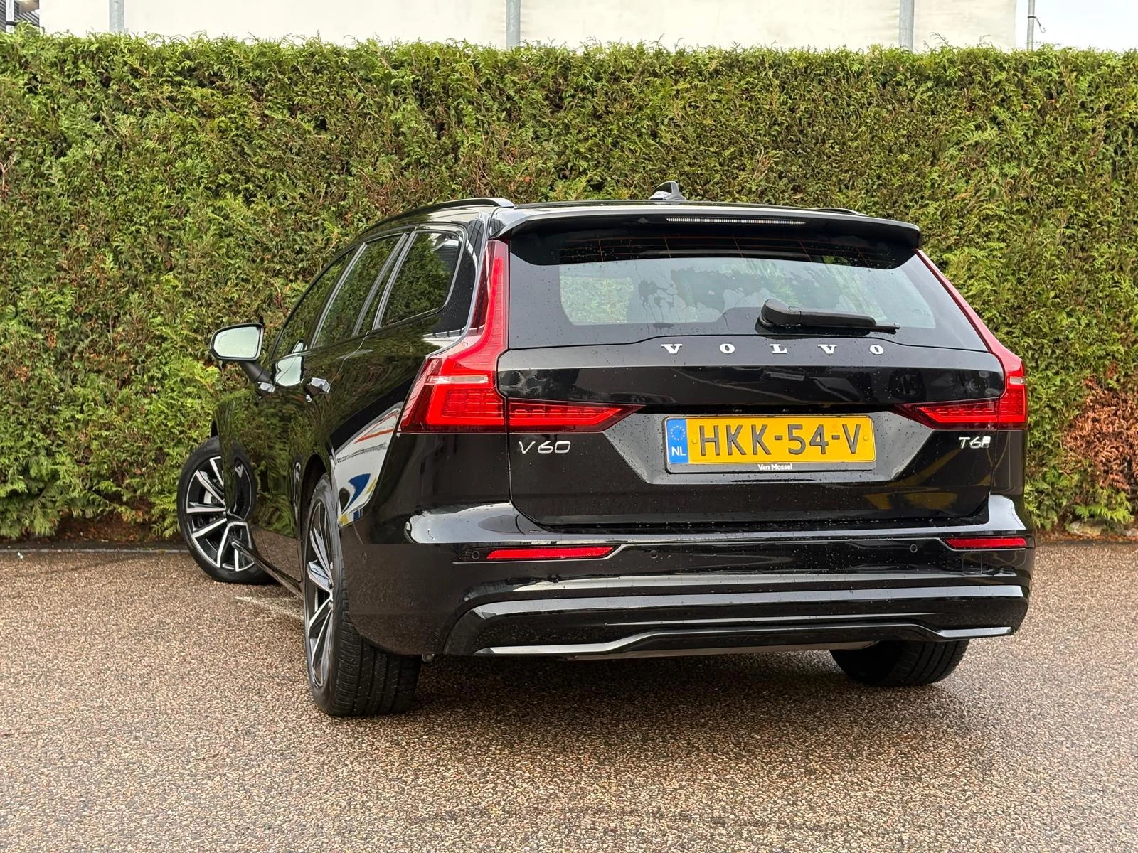Volvo-V60-image-15