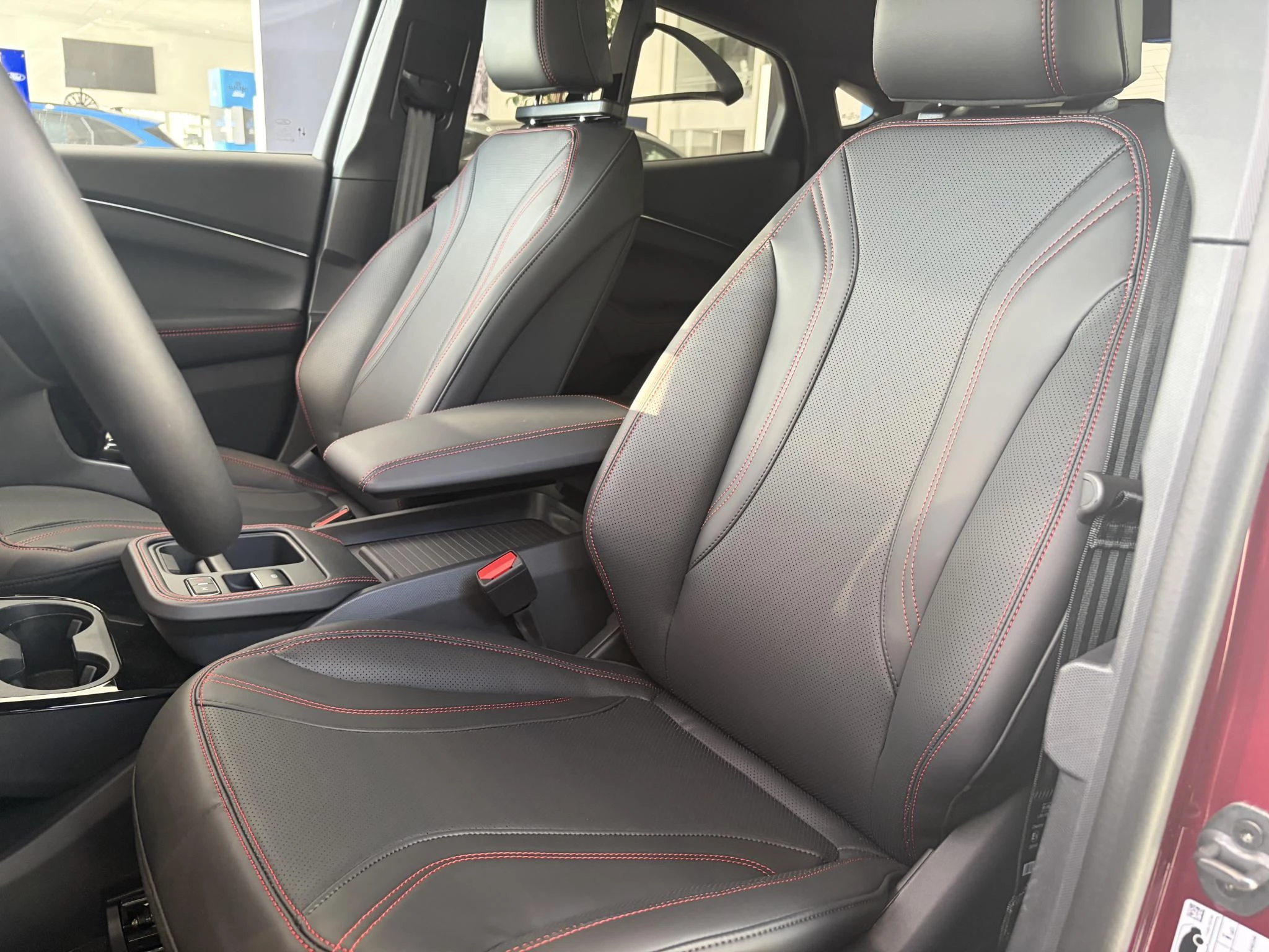 Ford-Mustang Mach-E-image-9