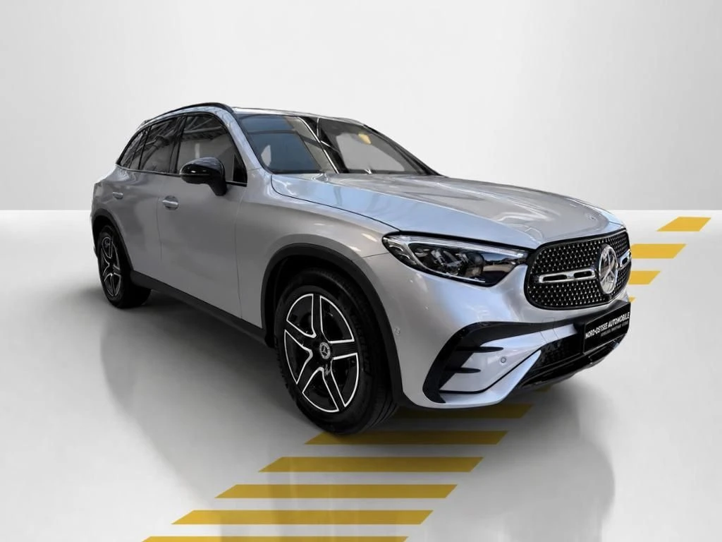 Mercedes-Benz-GLC 300 d-image-15