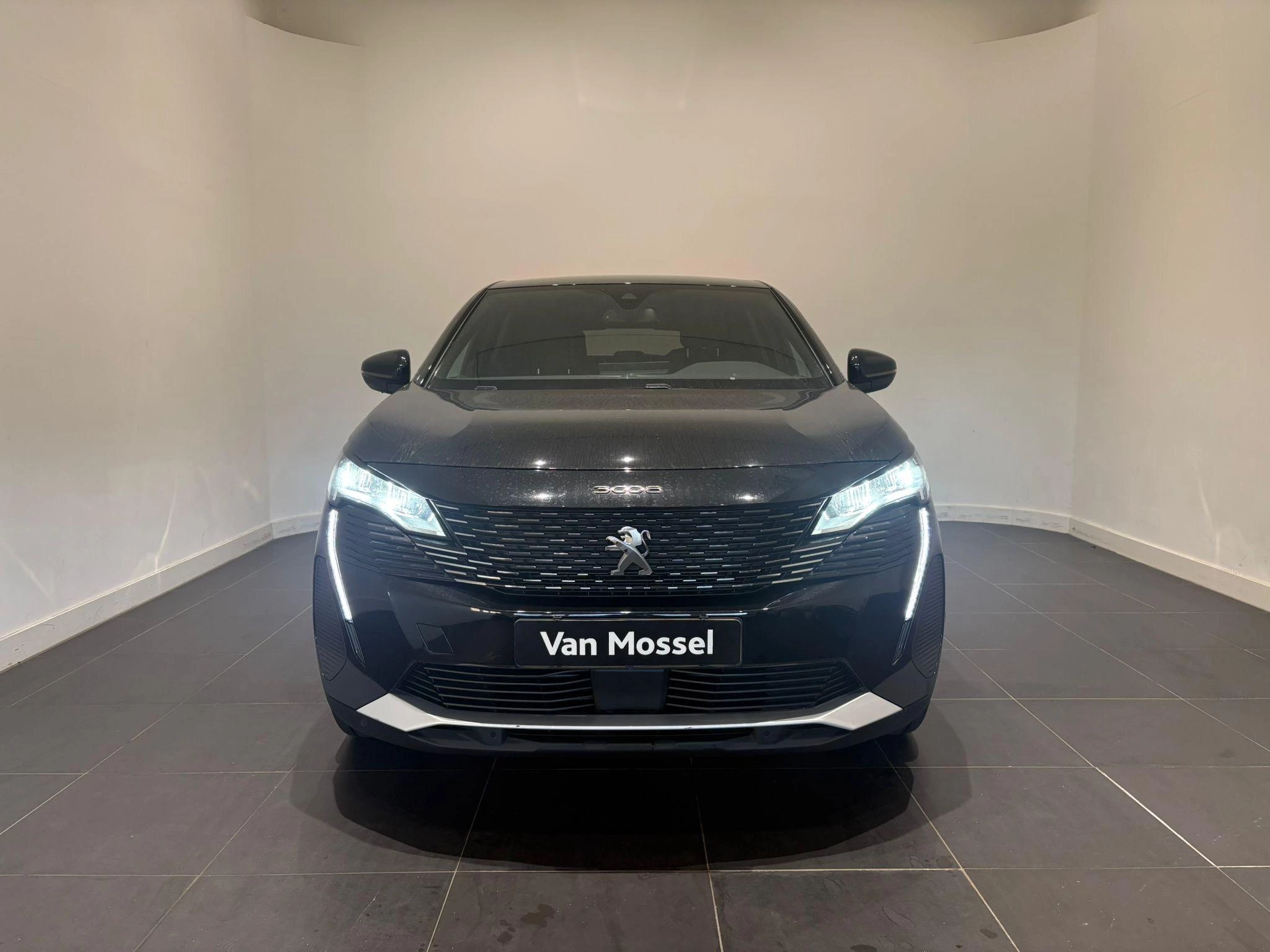 Peugeot-3008-image-1