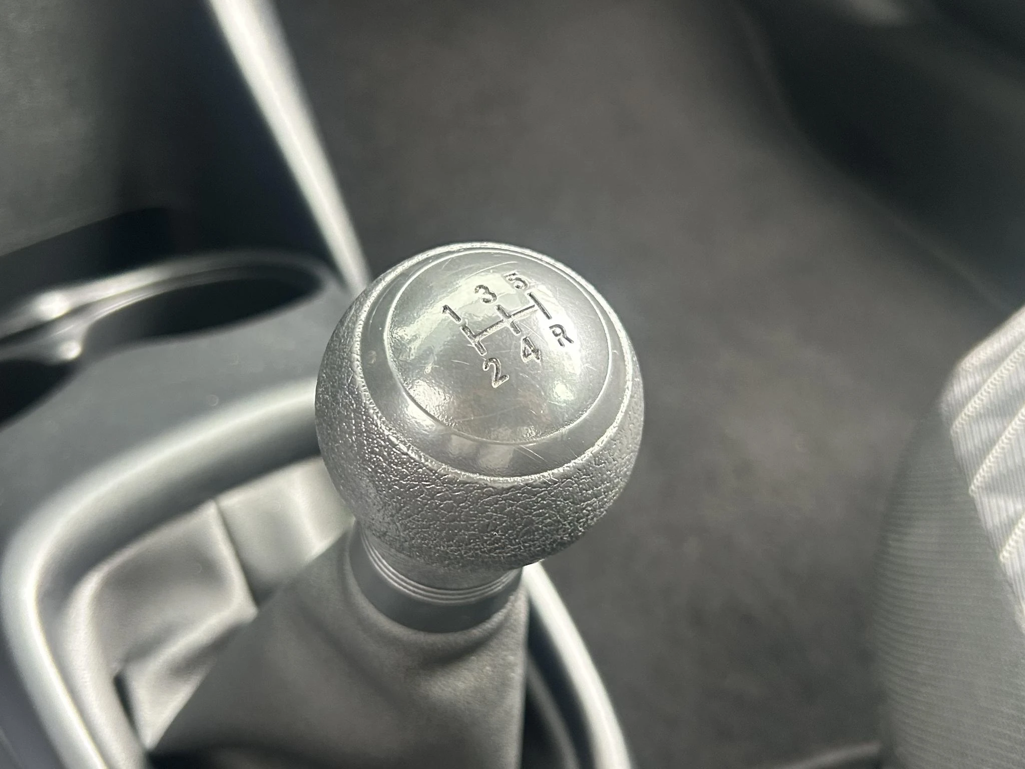 Peugeot-108-image-19
