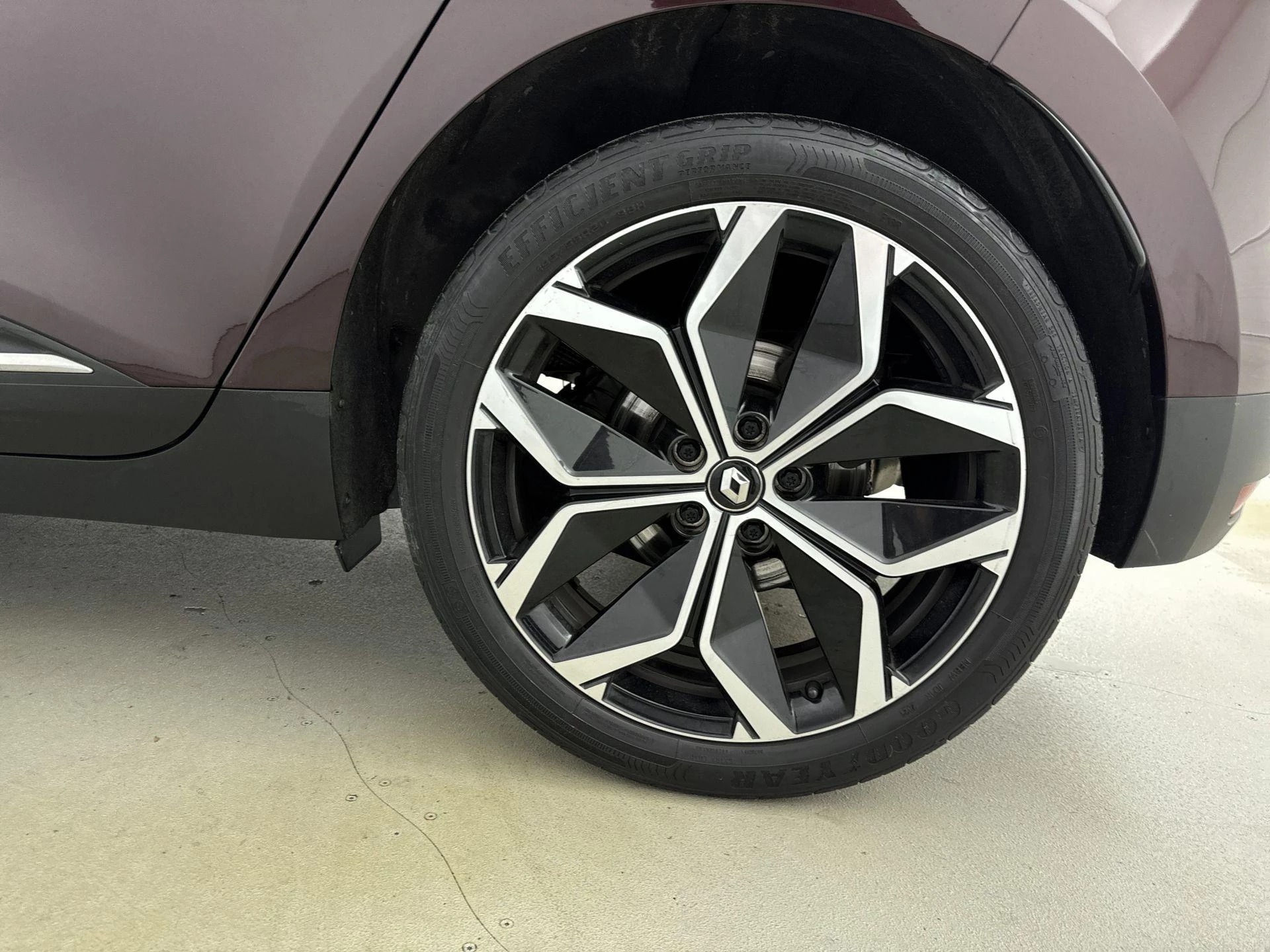 Renault-Scénic-image-19