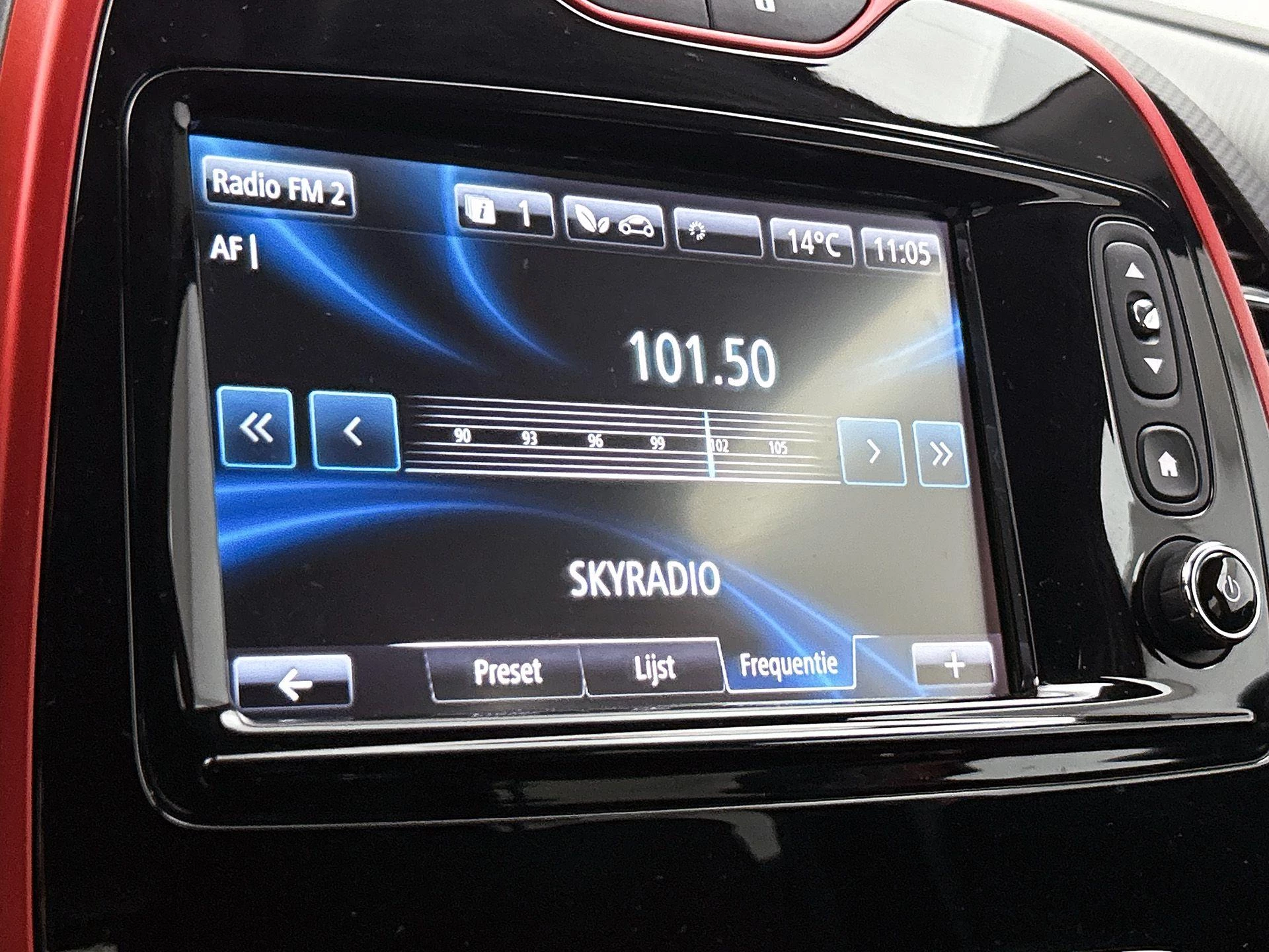 Renault-Captur-image-6
