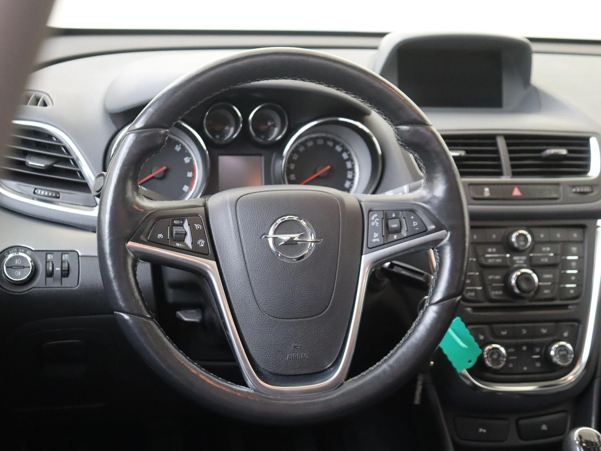 Opel-Mokka-image-12