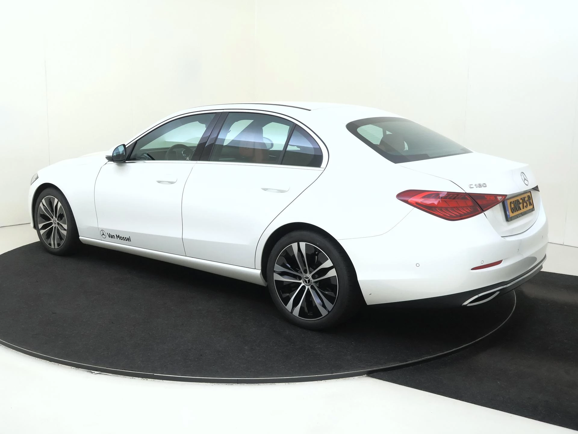Mercedes-Benz C-Klasse 180 Luxury Line