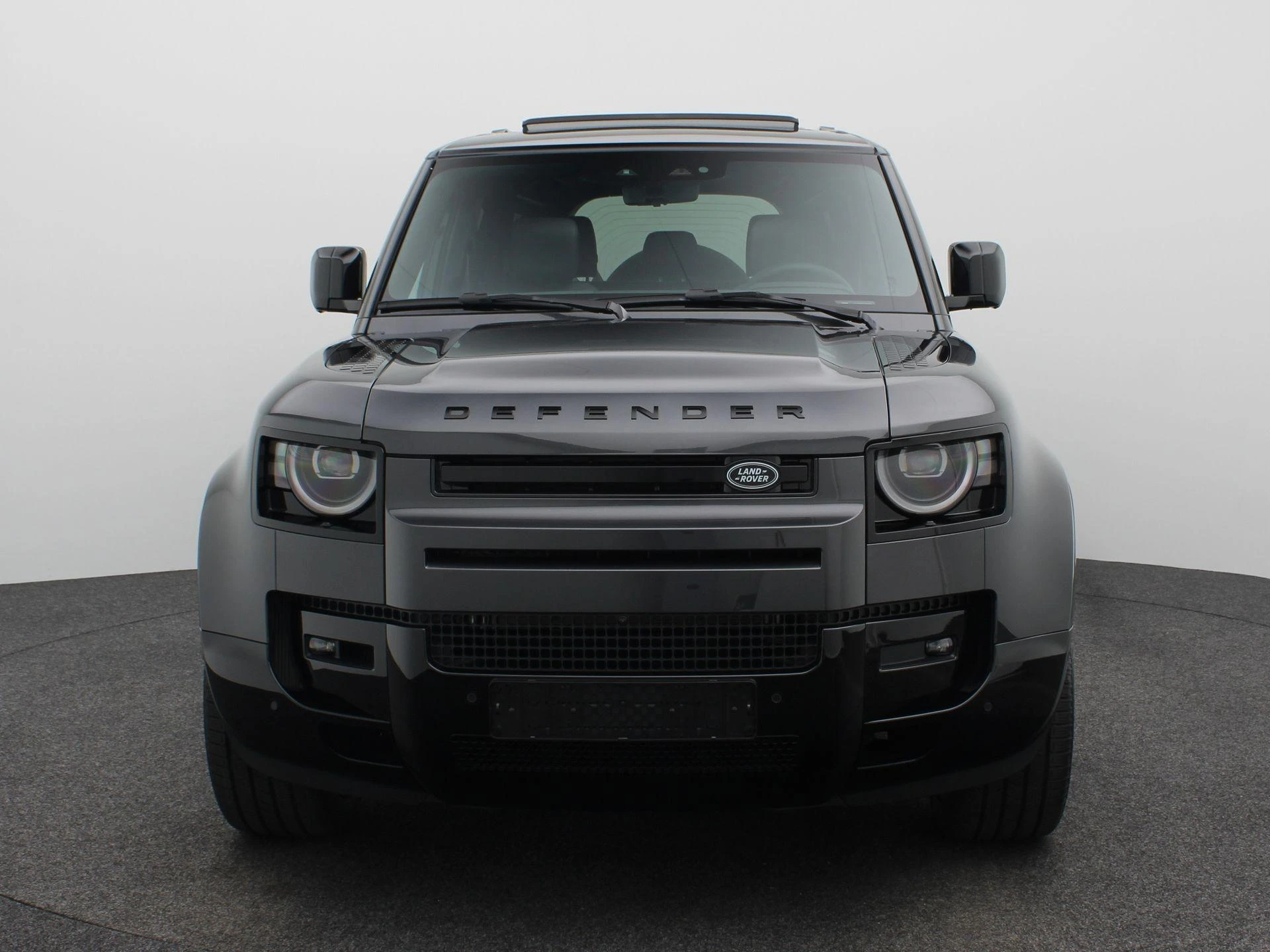 Land Rover-Defender-image-2