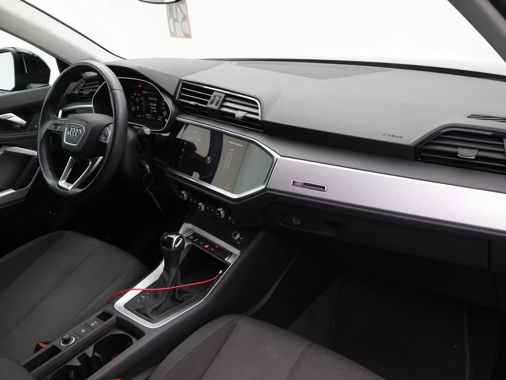 Audi-Q3-image-2