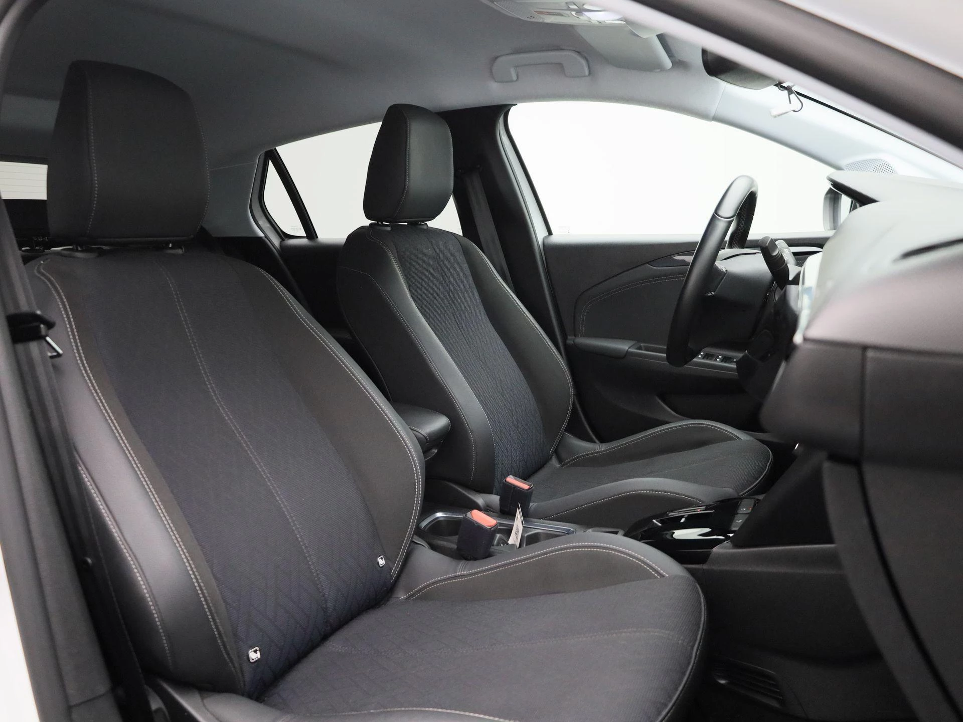 Opel-Corsa-e-image-28